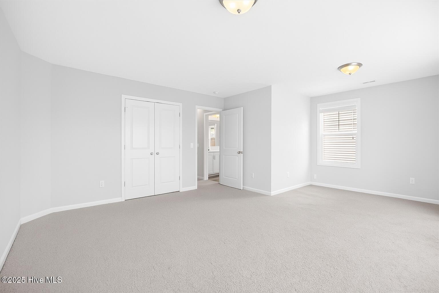 505 Esthwaite Drive SE