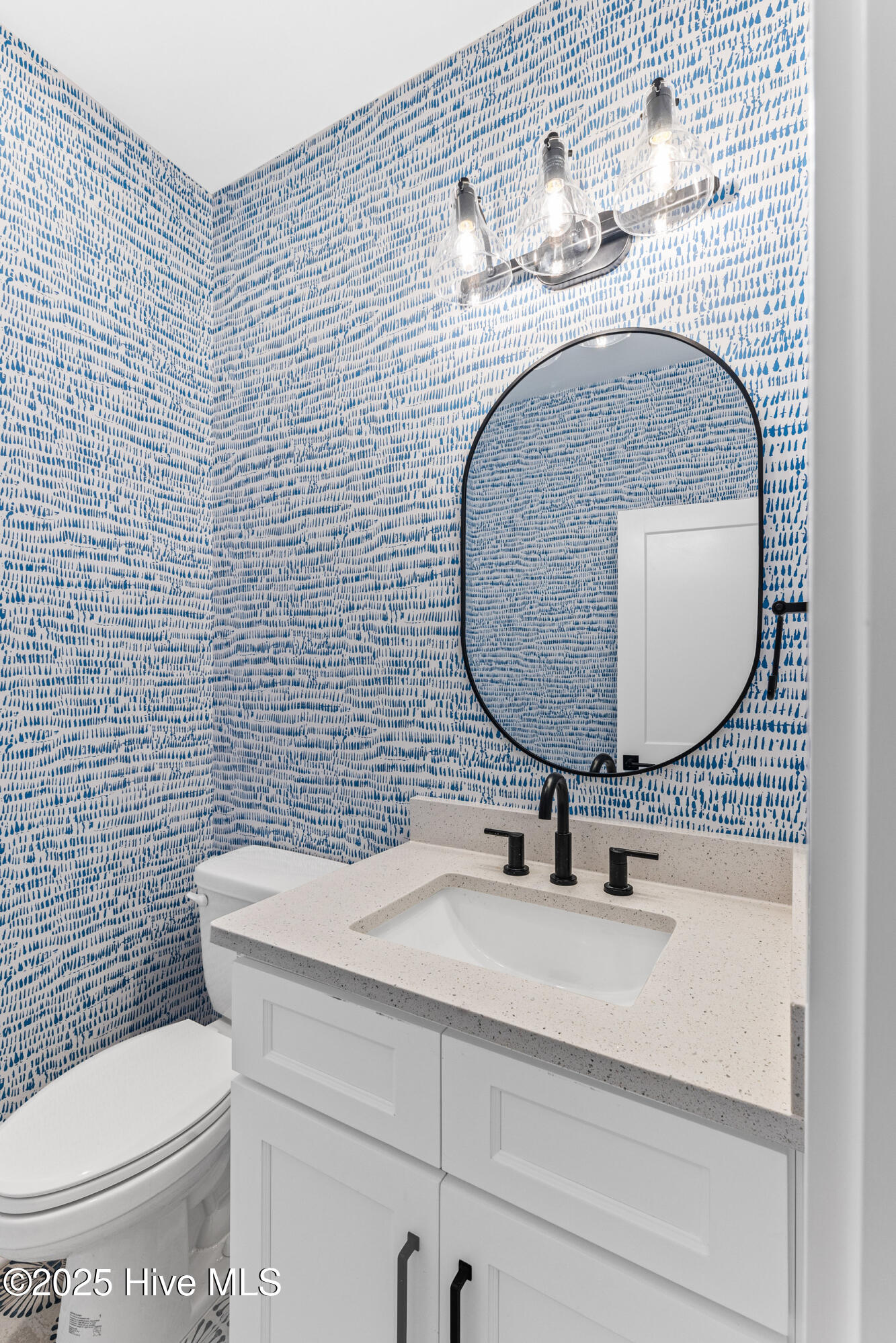 404 E Blackbeard Road