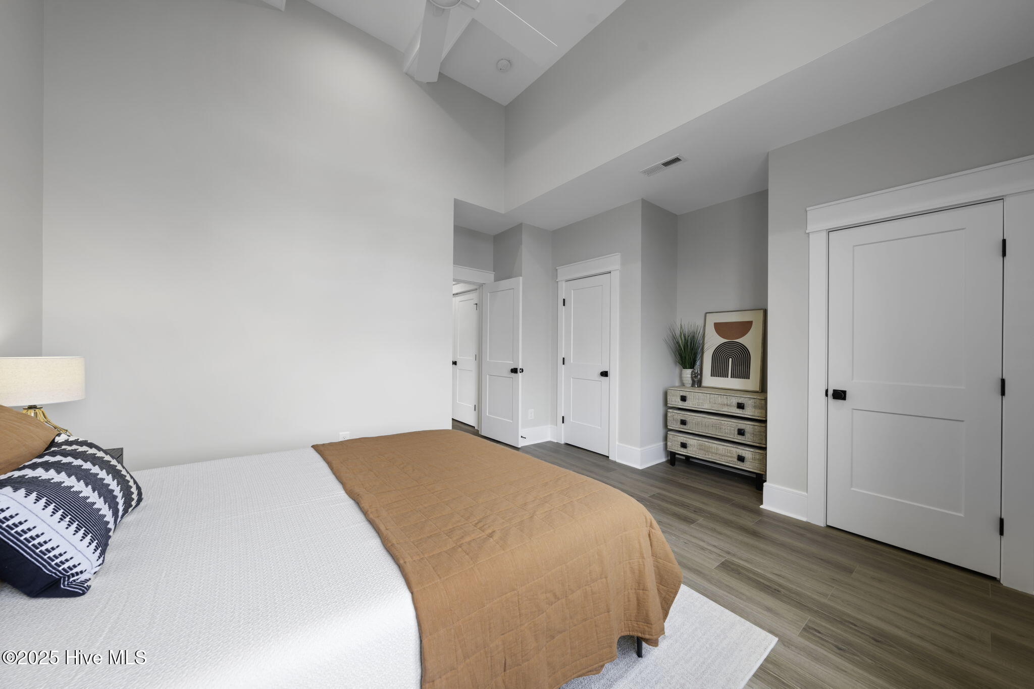 904 Second Street S, Unit 2