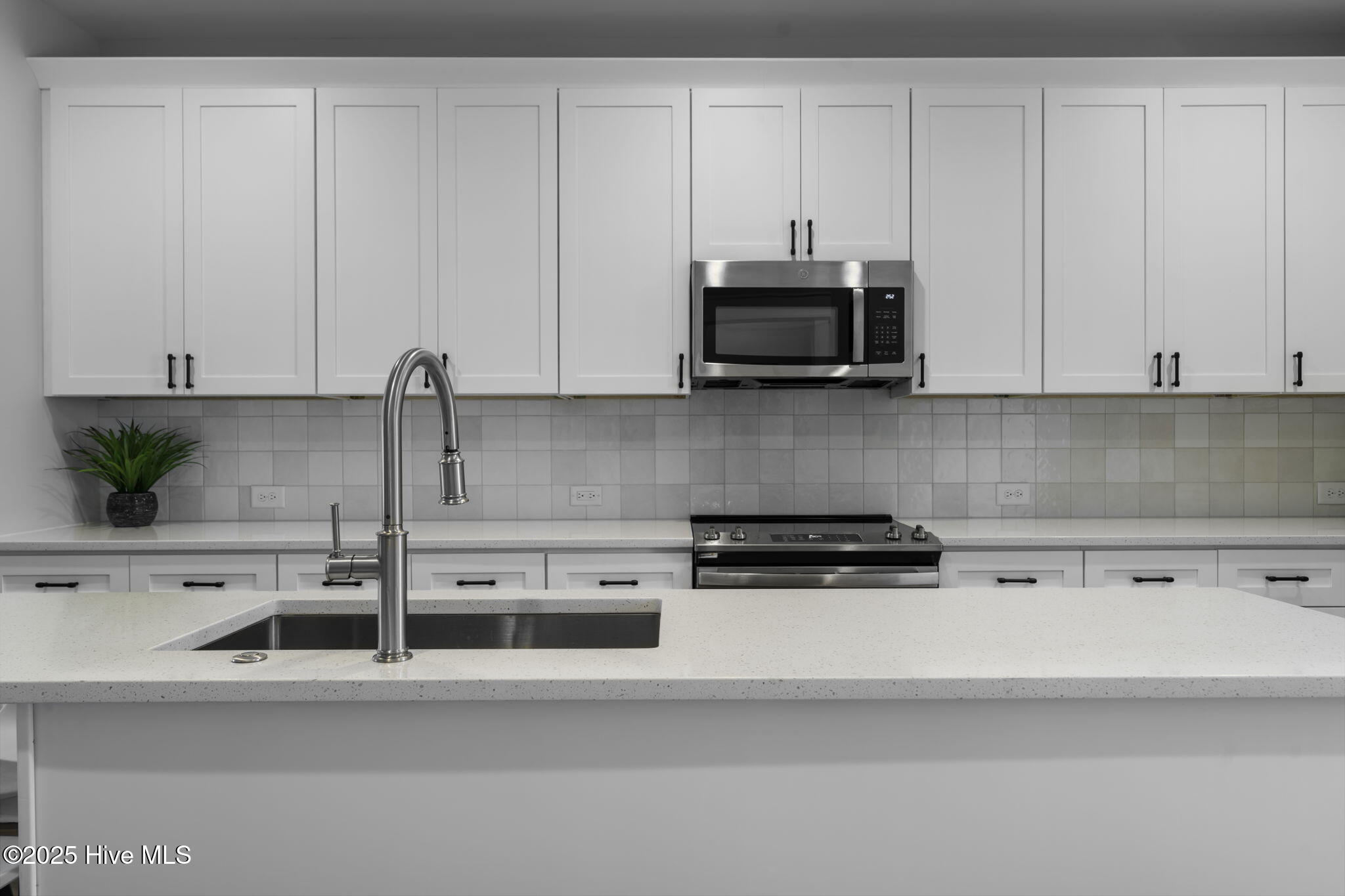 904 Second Street S, Unit 2