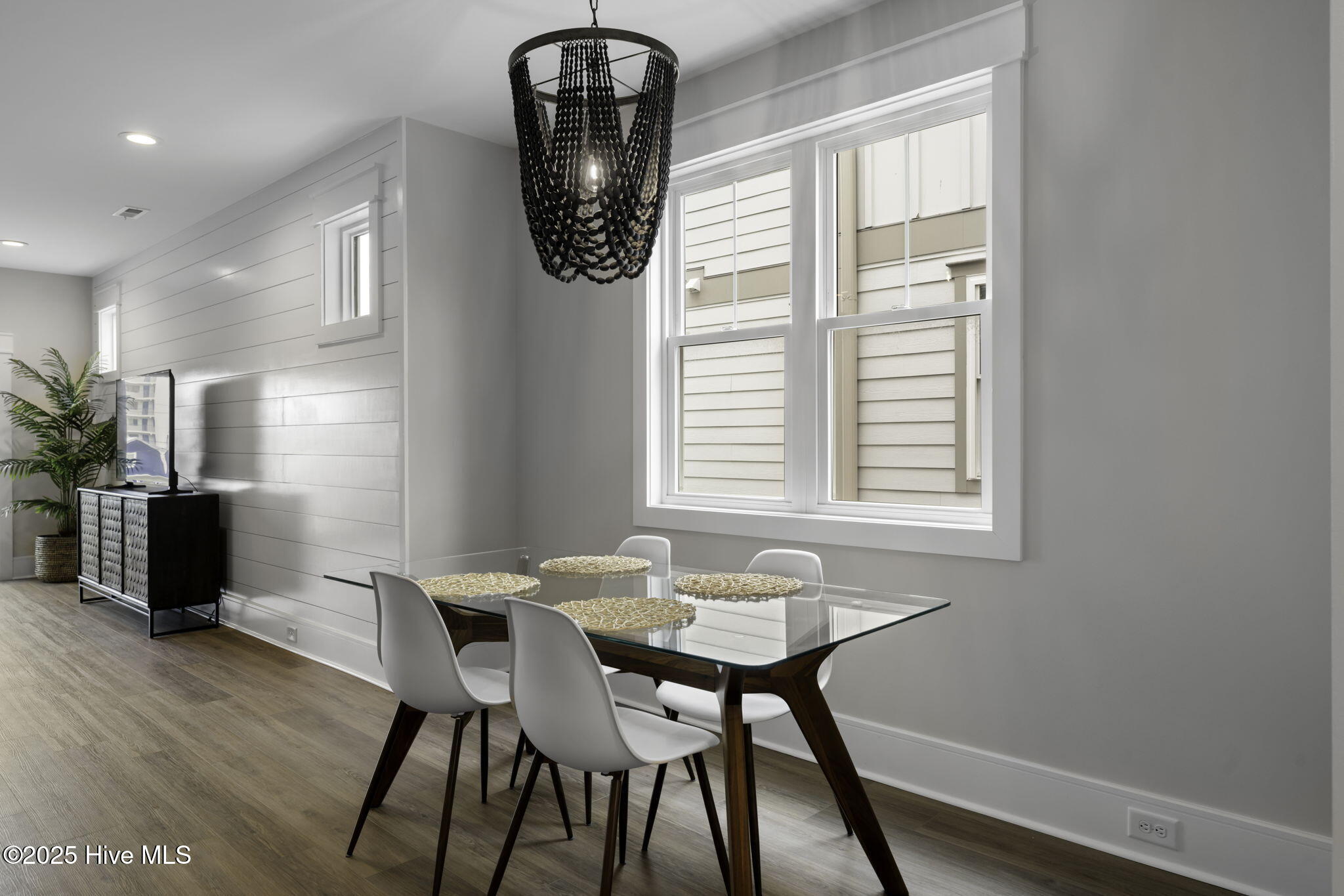 904 Second Street S, Unit 2