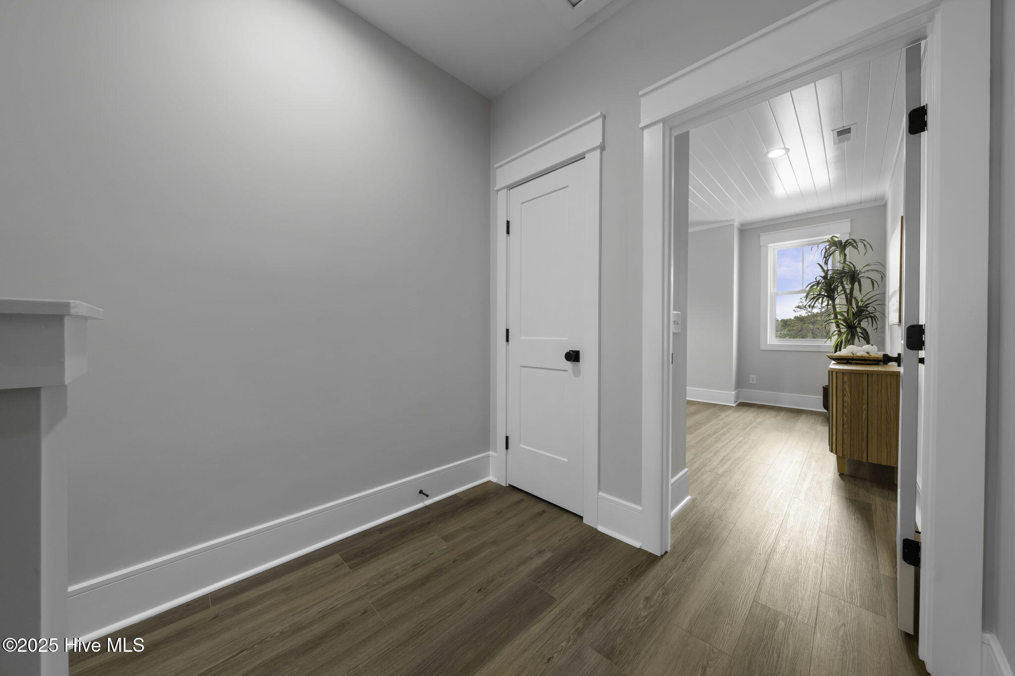 904 Second Street S, Unit 2