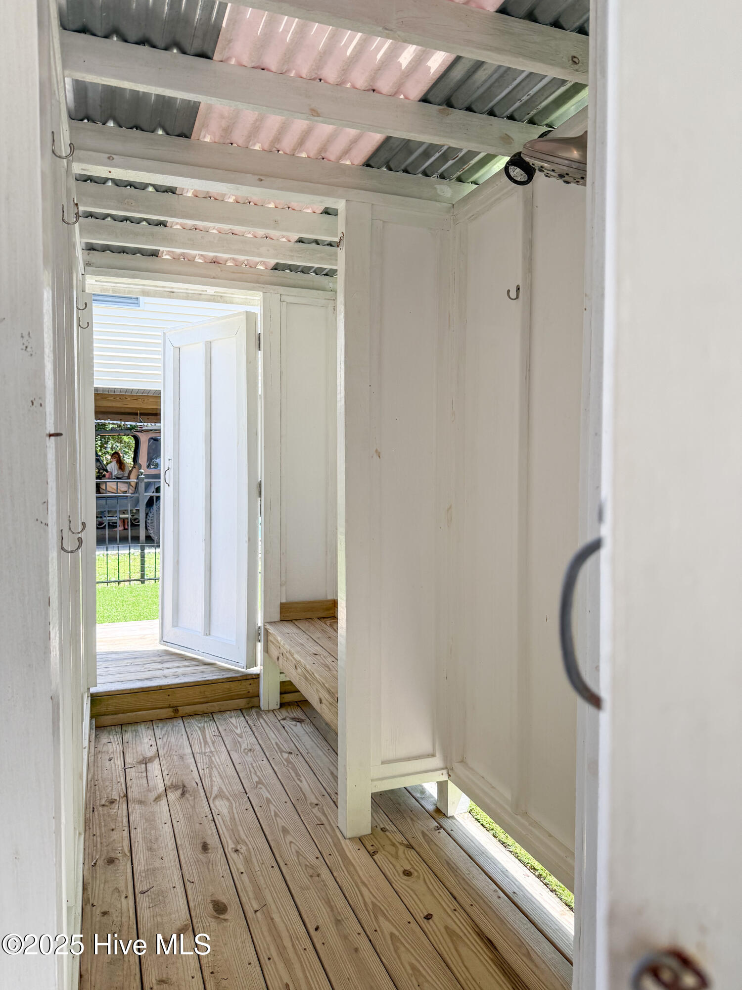 606 Tennessee Avenue Unit 2