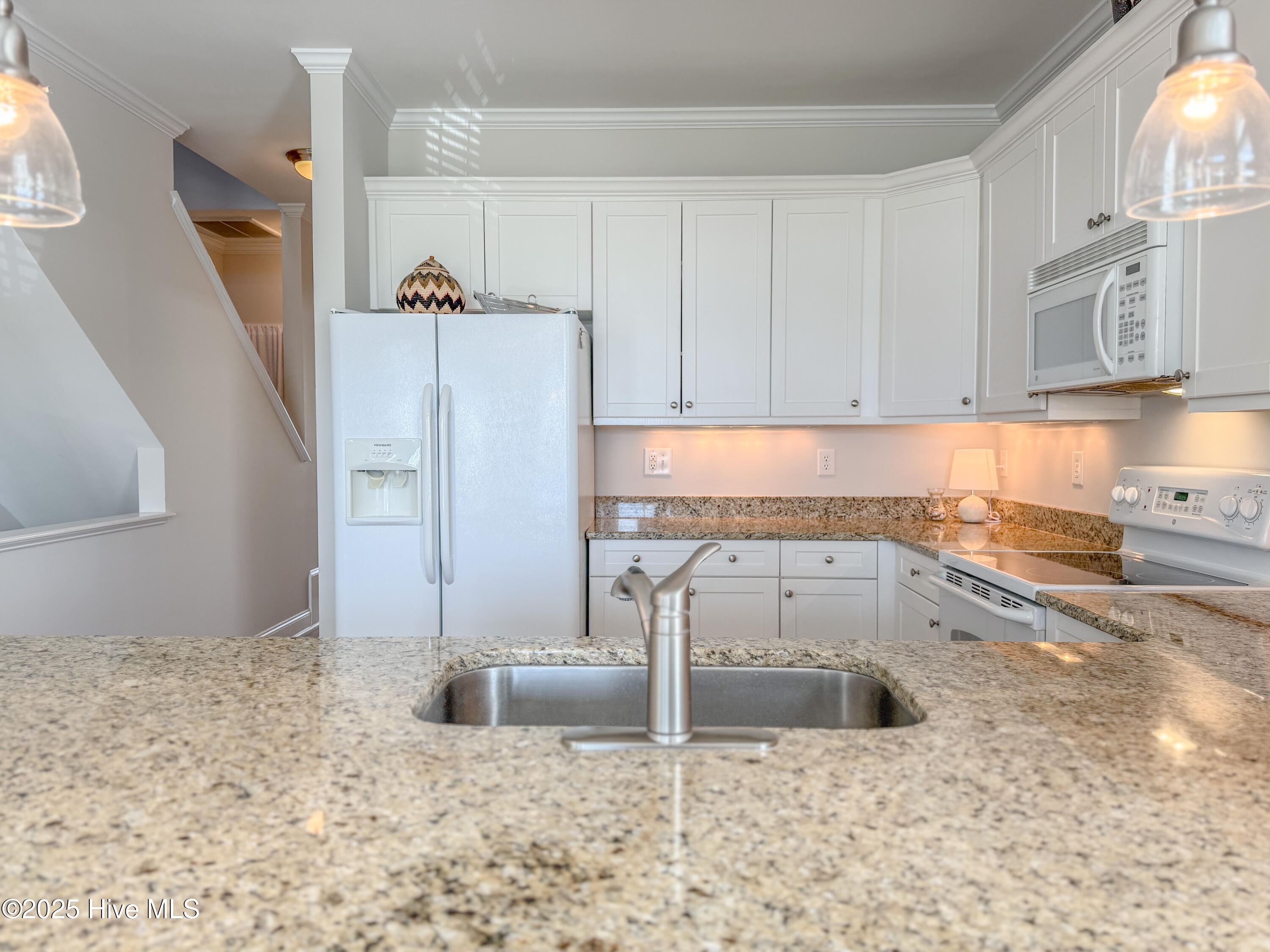 606 Tennessee Avenue Unit 2