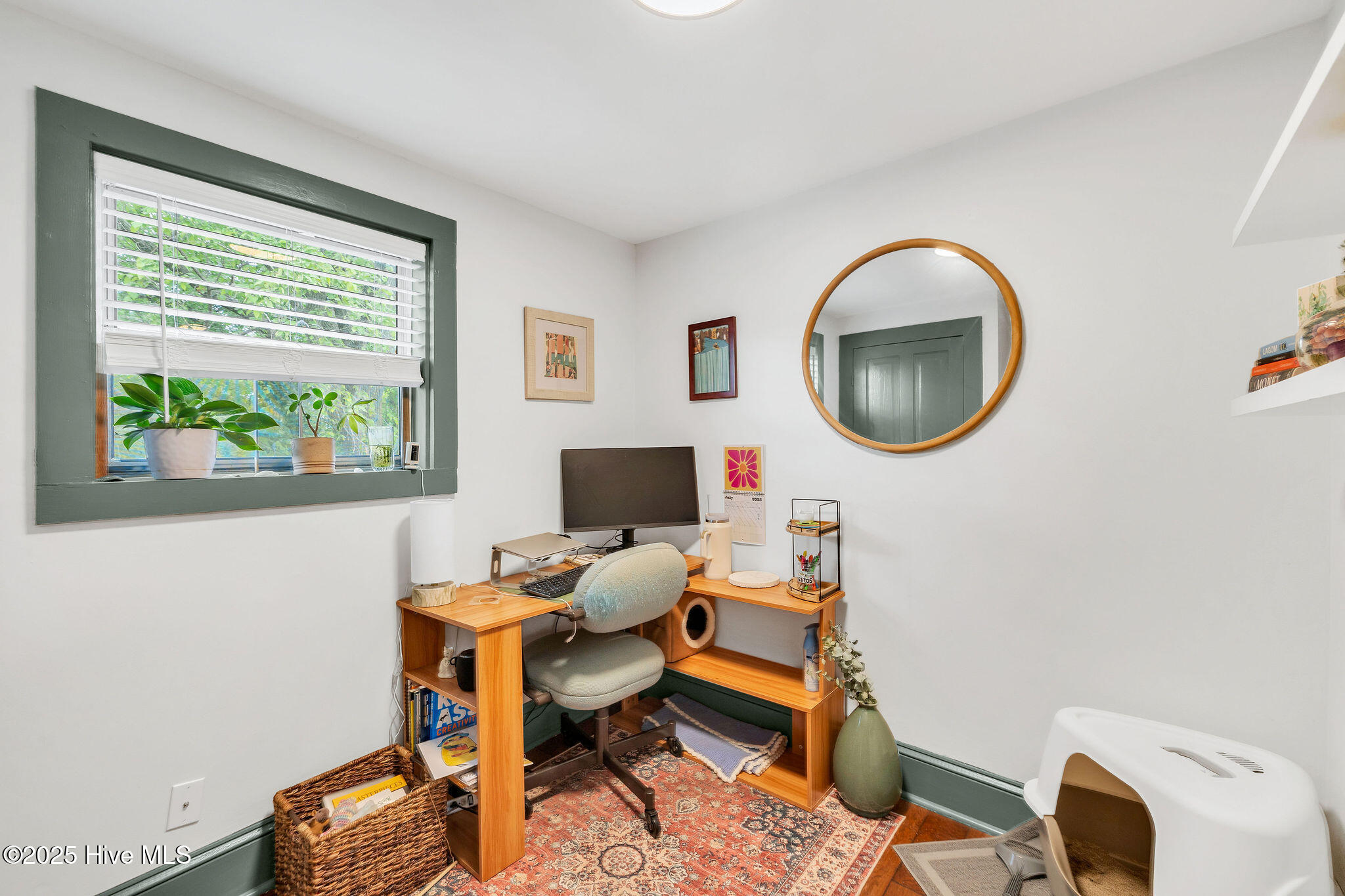 114 N 8th Street