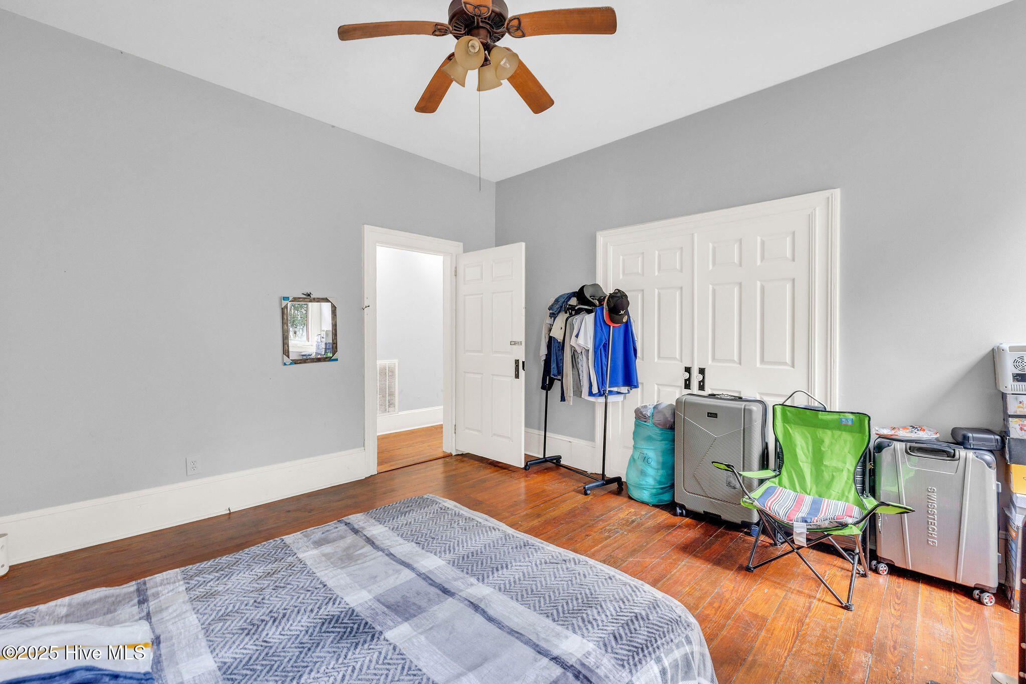 114 N 8th Street