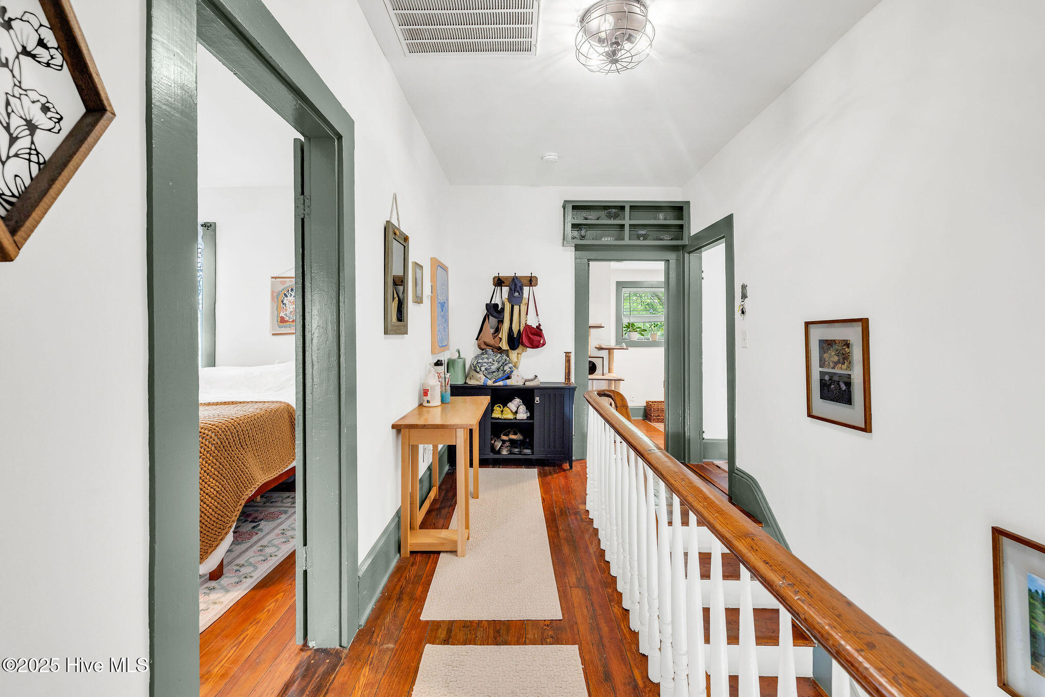 114 N 8th Street