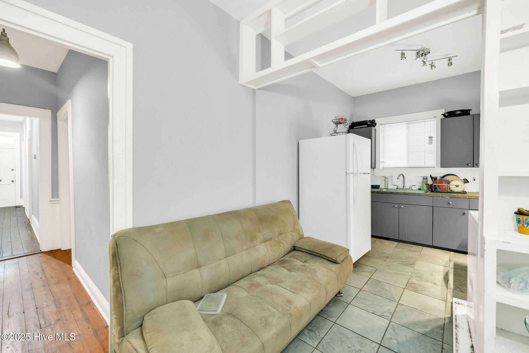 114 N 8th Street