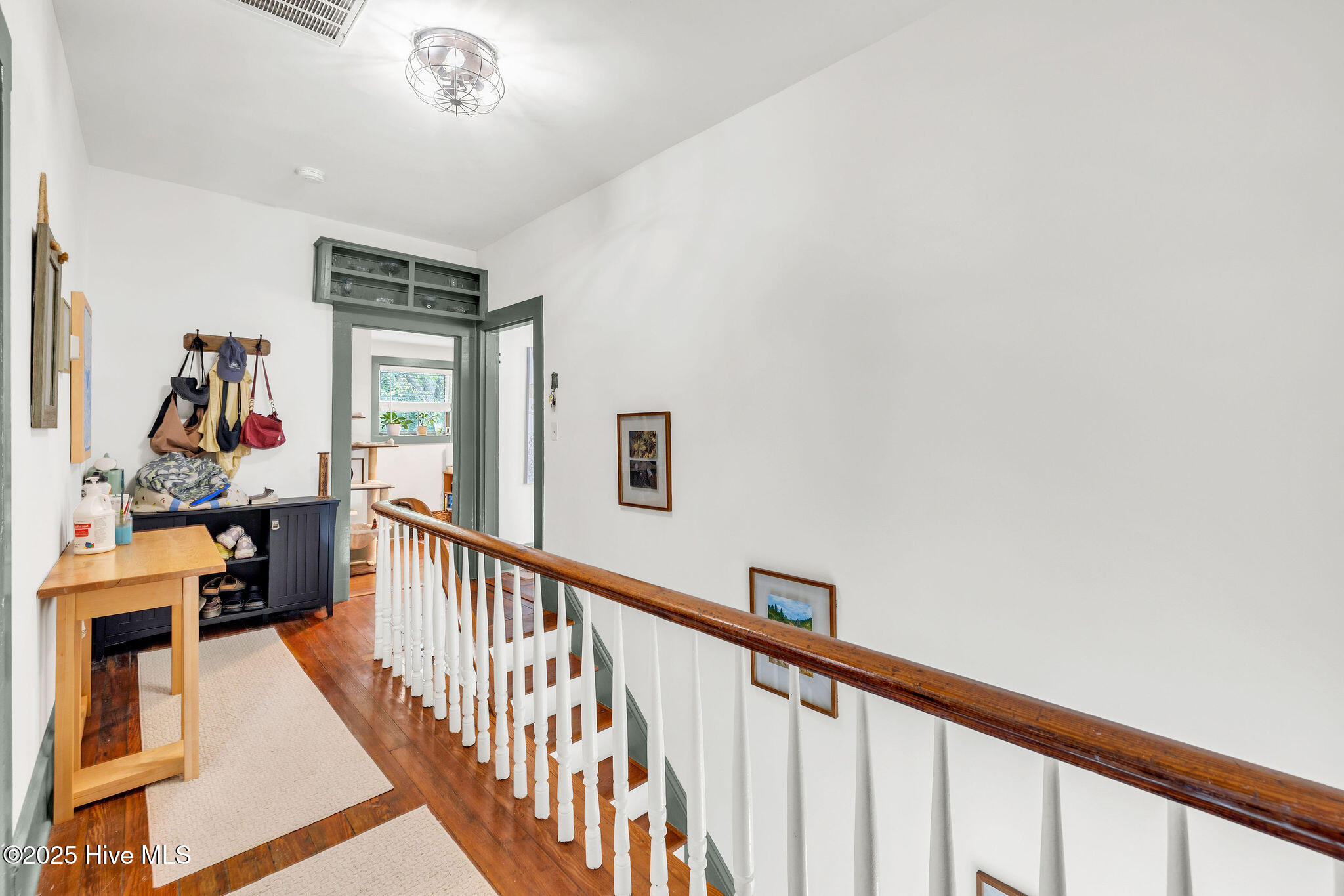 114 N 8th Street