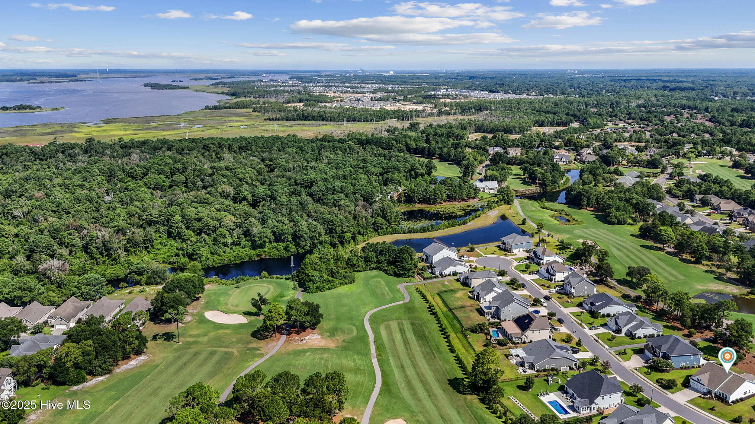 433 Island End Court