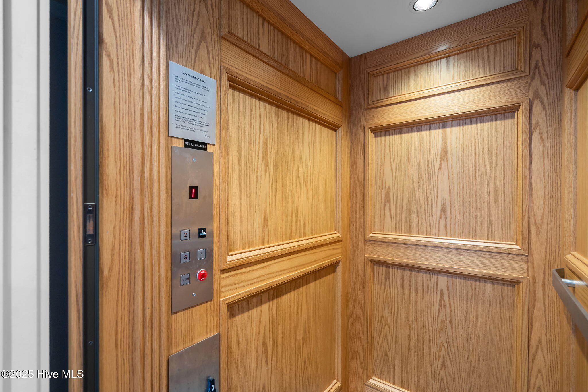 904 South Carolina Avenue