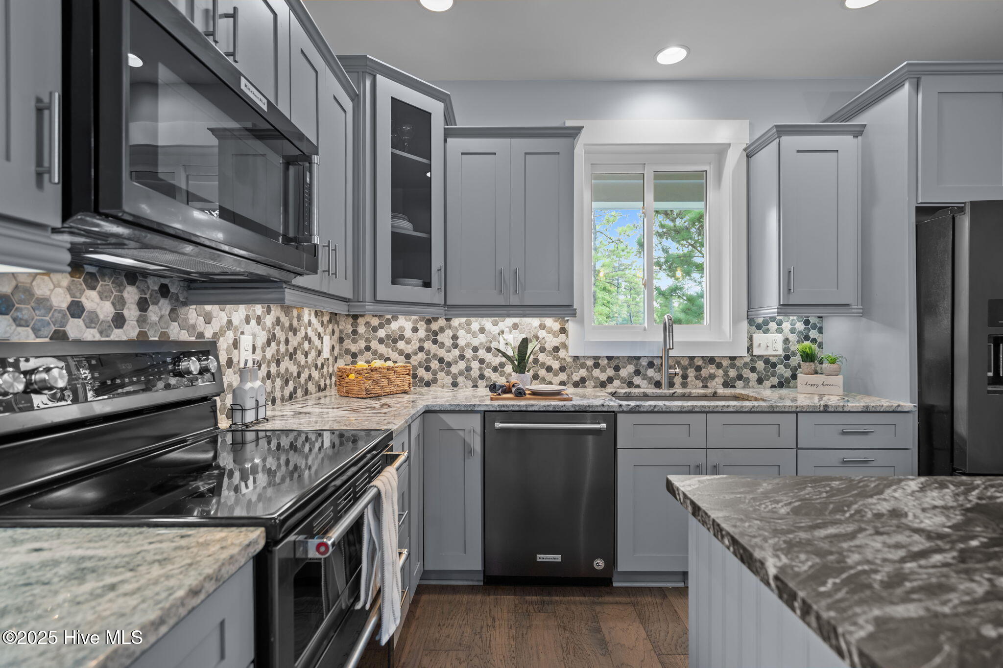 904 South Carolina Avenue