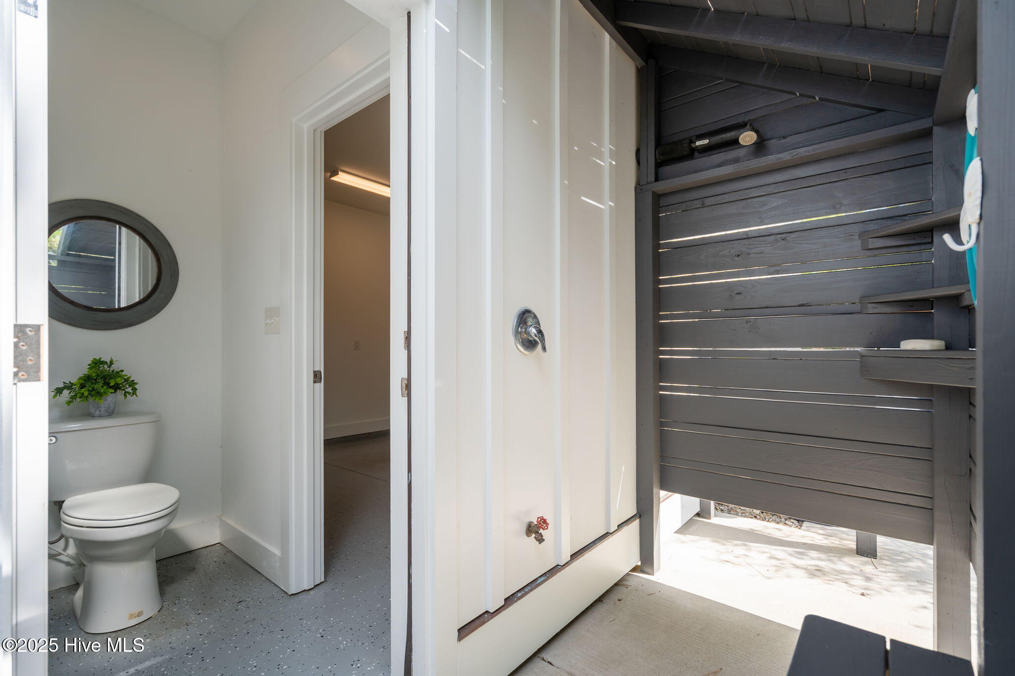 904 South Carolina Avenue