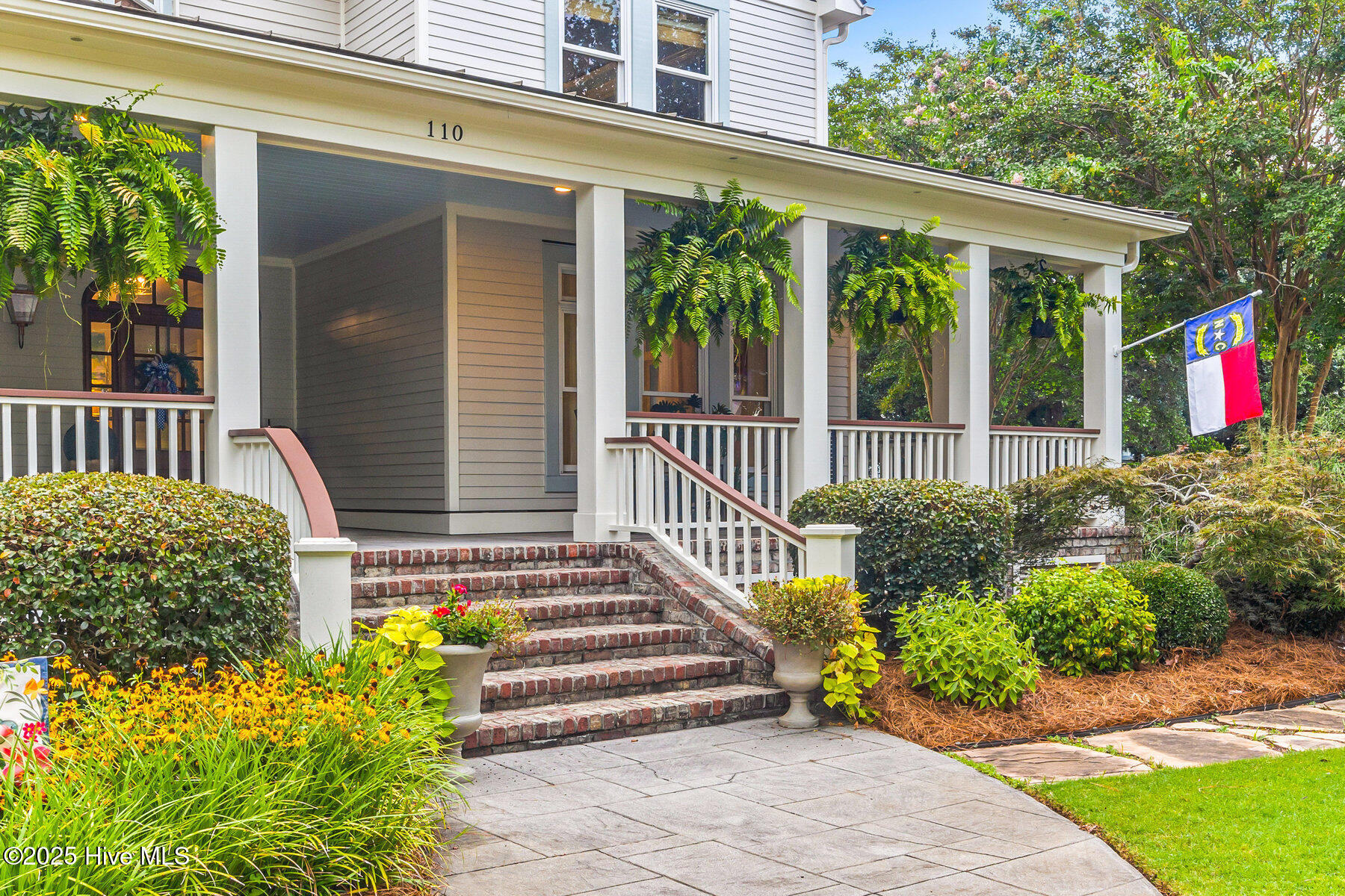 110 Seven Oaks Court