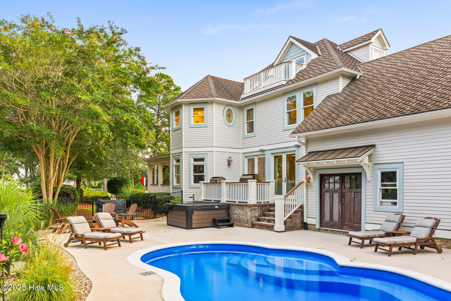110 Seven Oaks Court