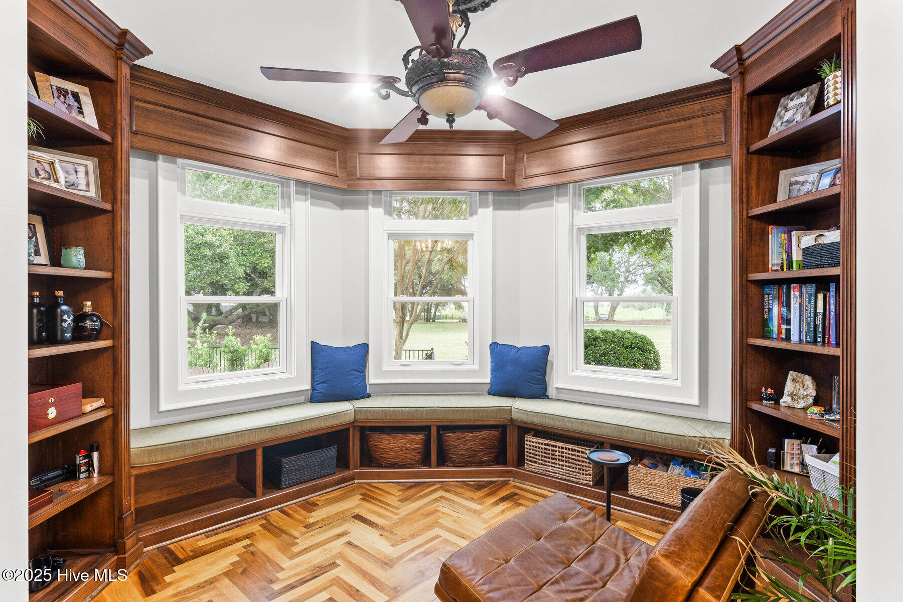 110 Seven Oaks Court