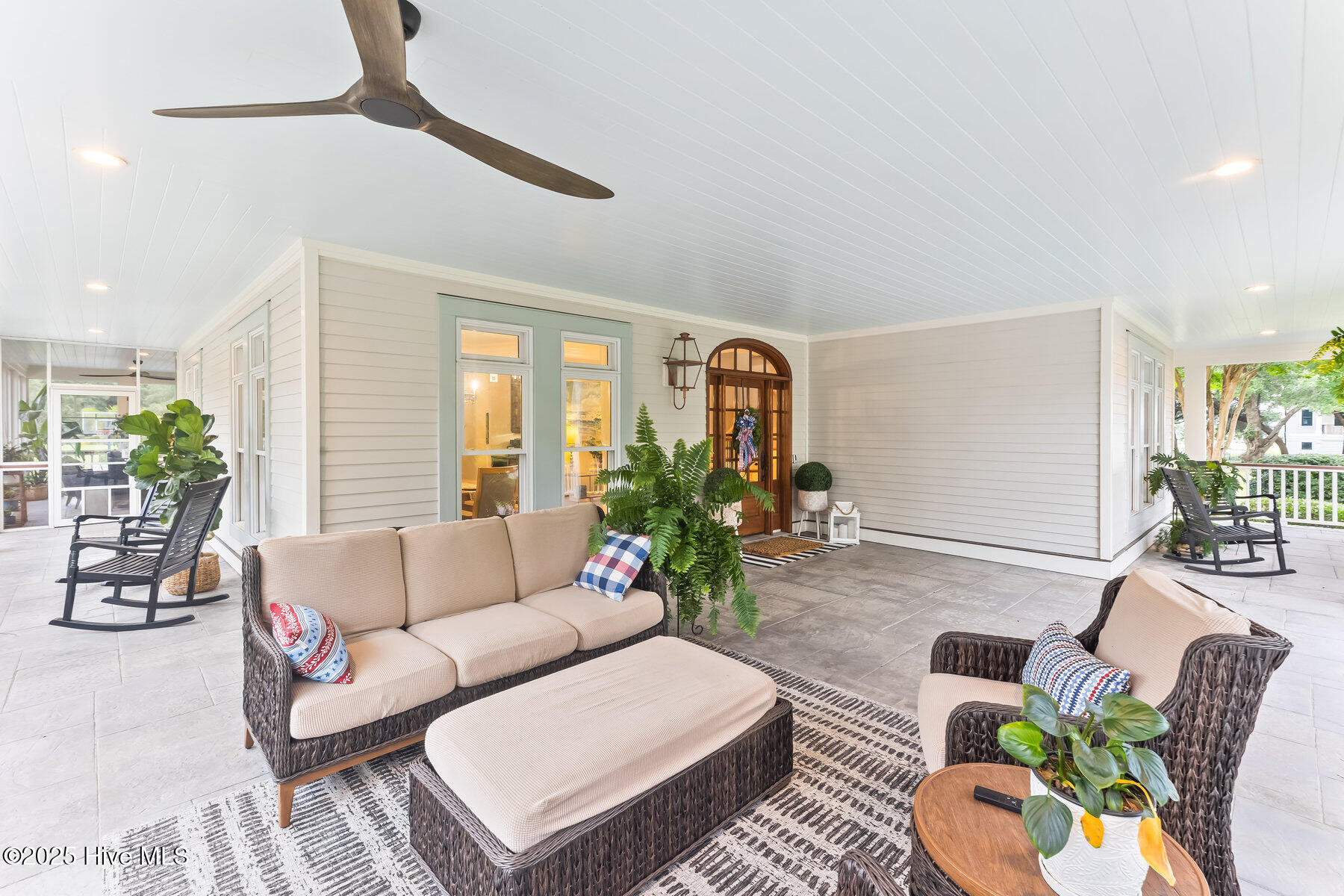 110 Seven Oaks Court