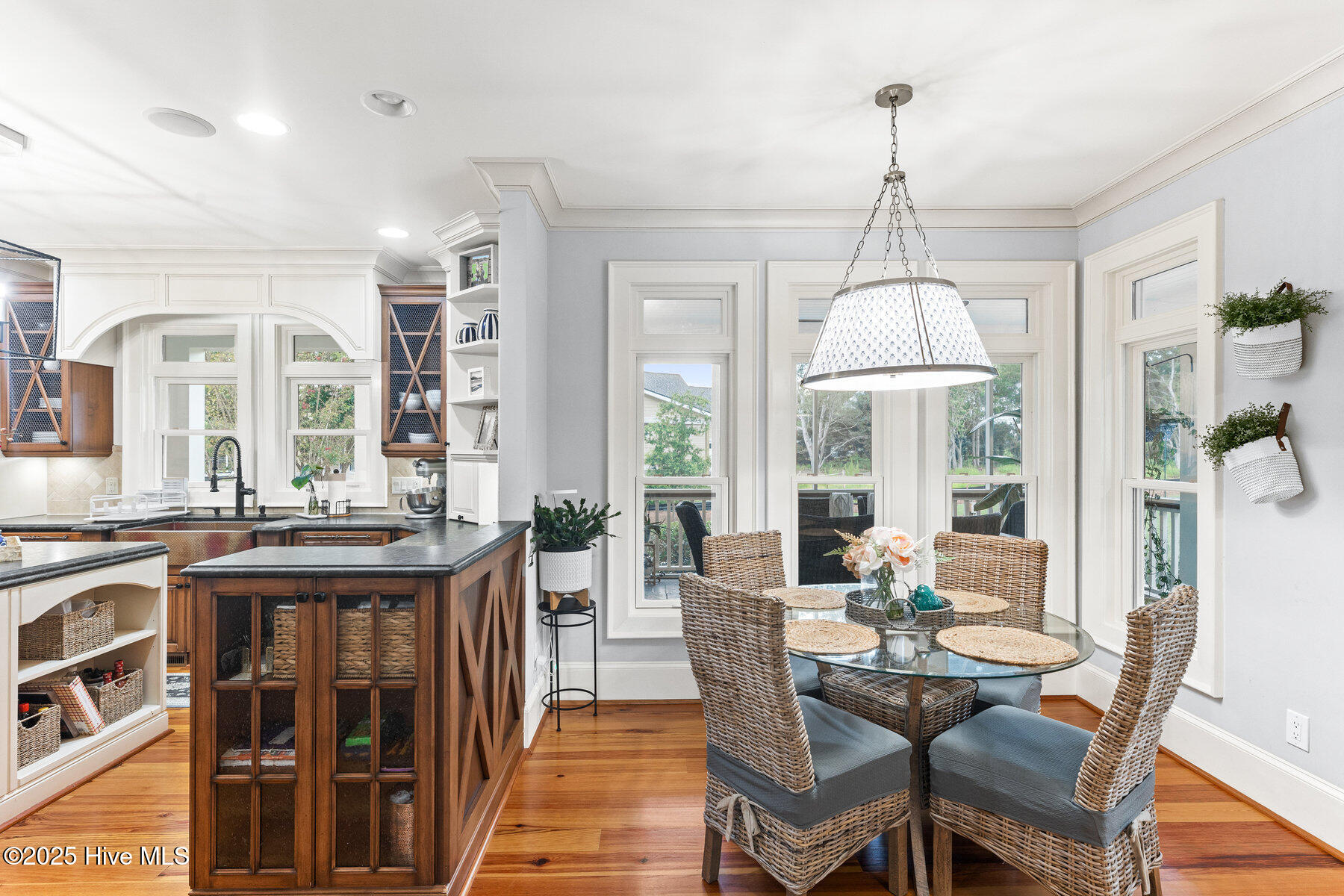 110 Seven Oaks Court