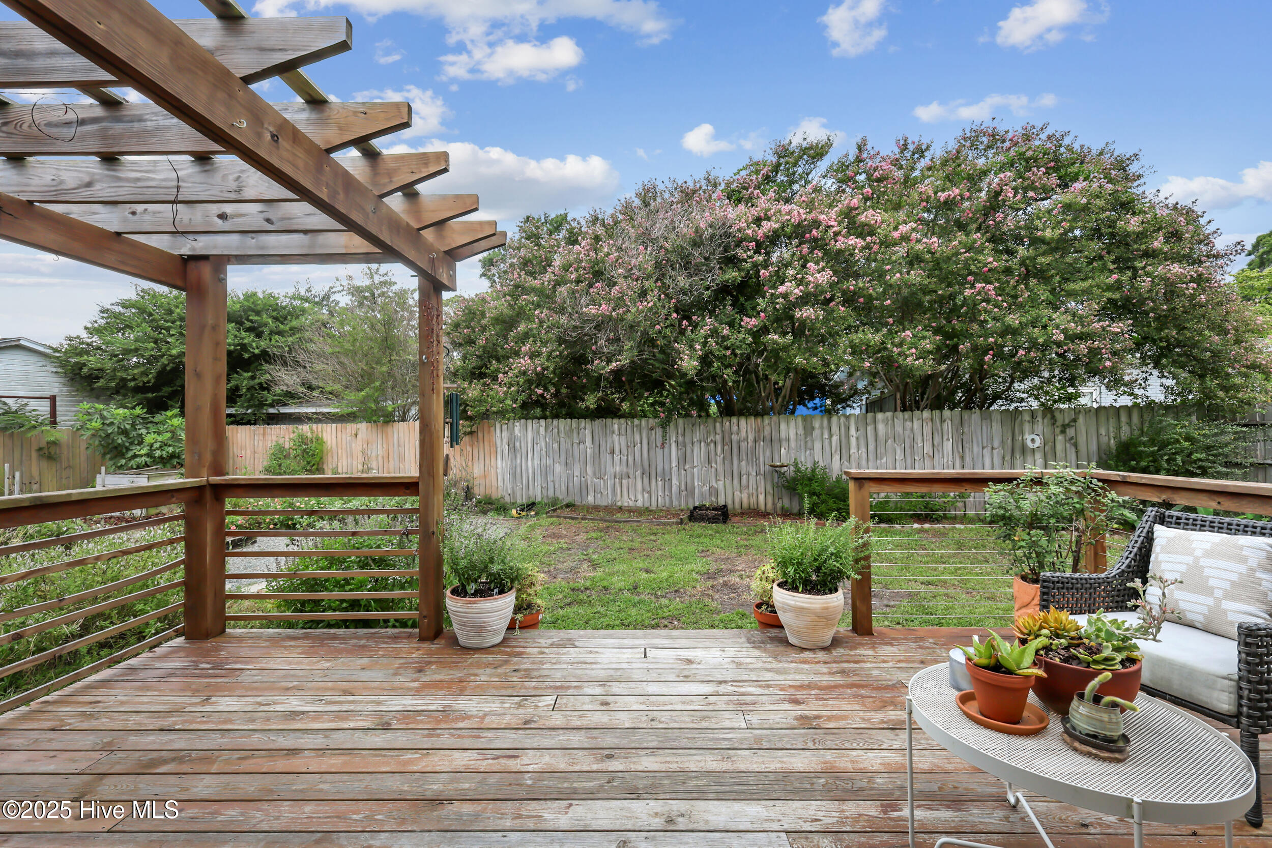 1847 Loganberry Road