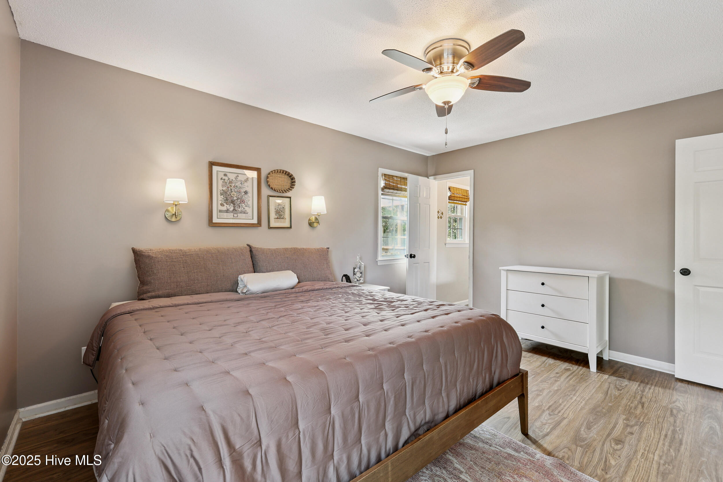 1847 Loganberry Road