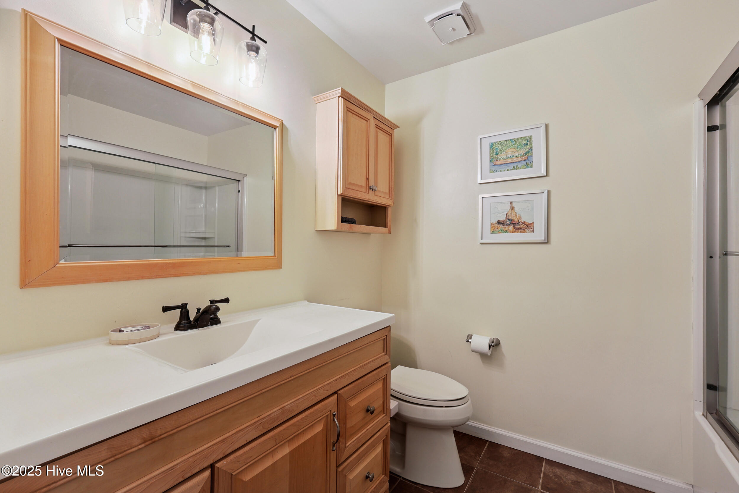 1847 Loganberry Road