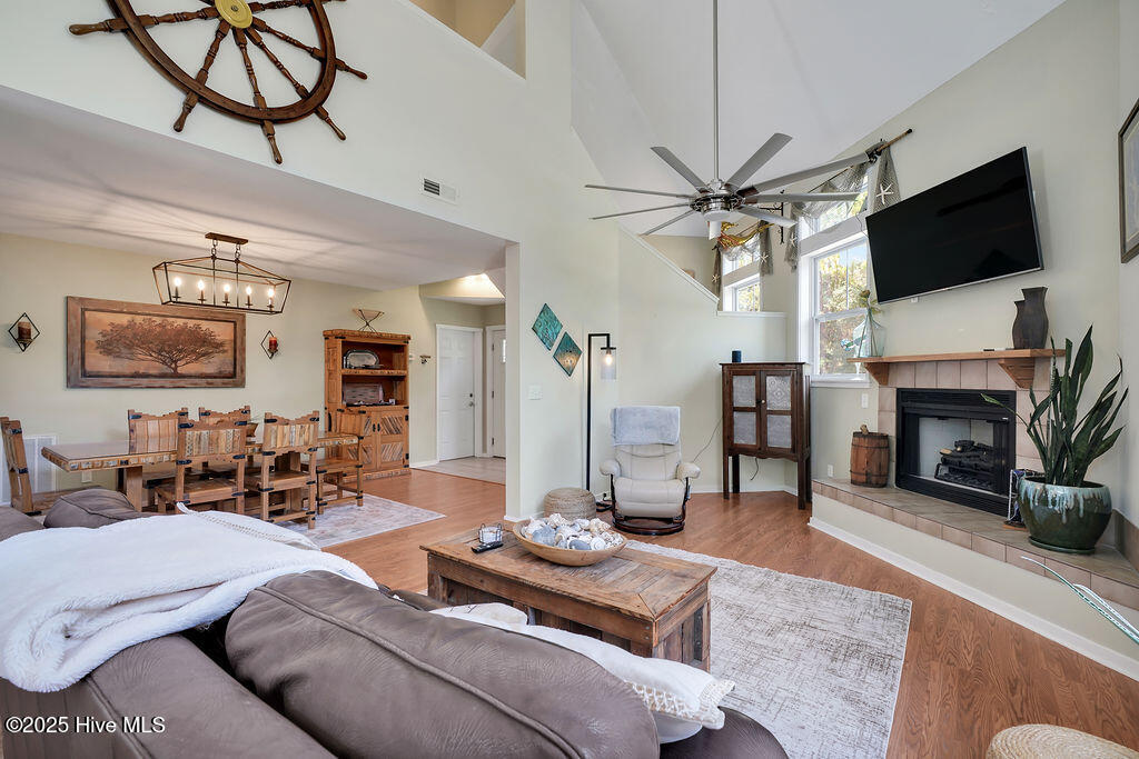 421 Hidden Valley Road