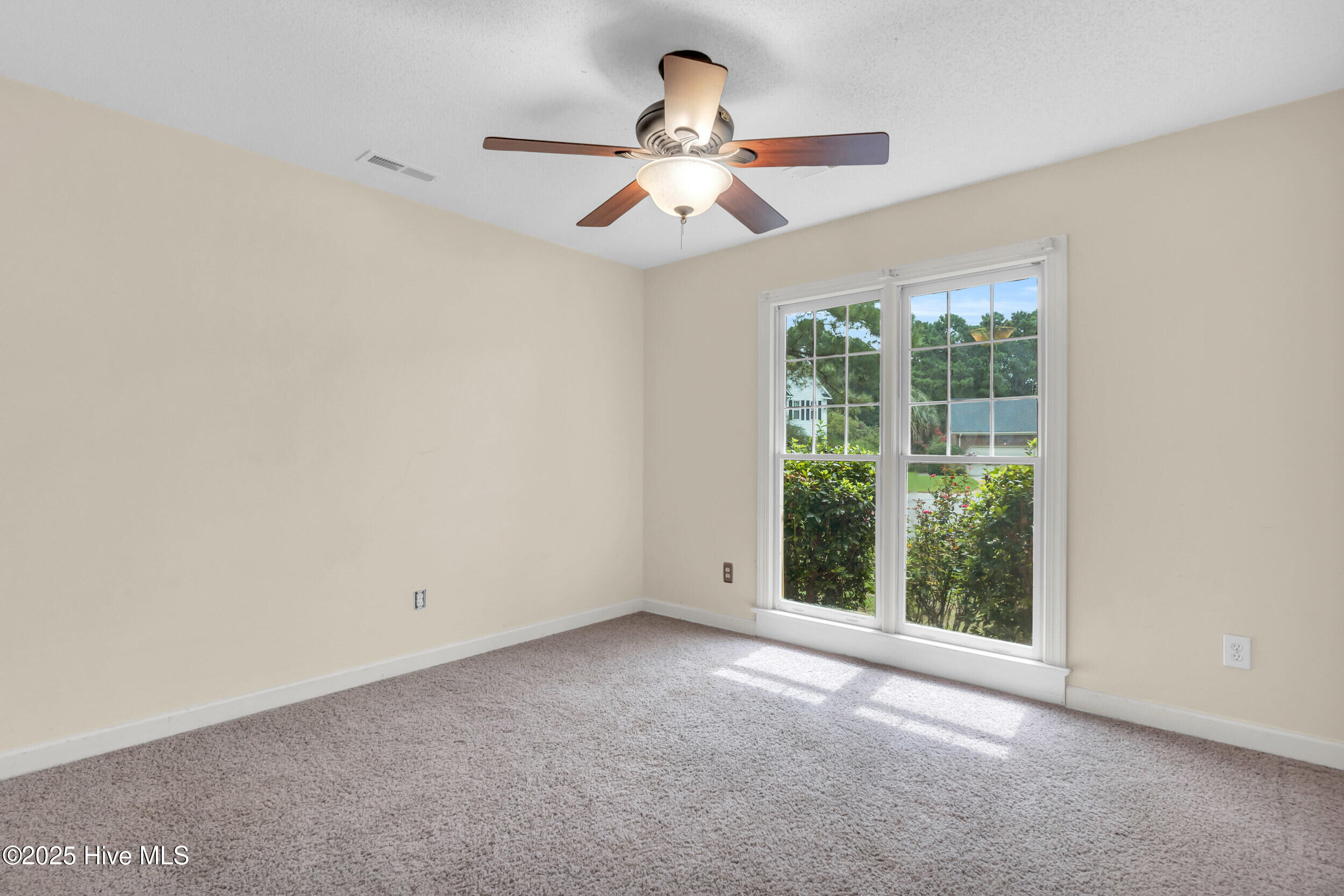 3004 Wickford Road