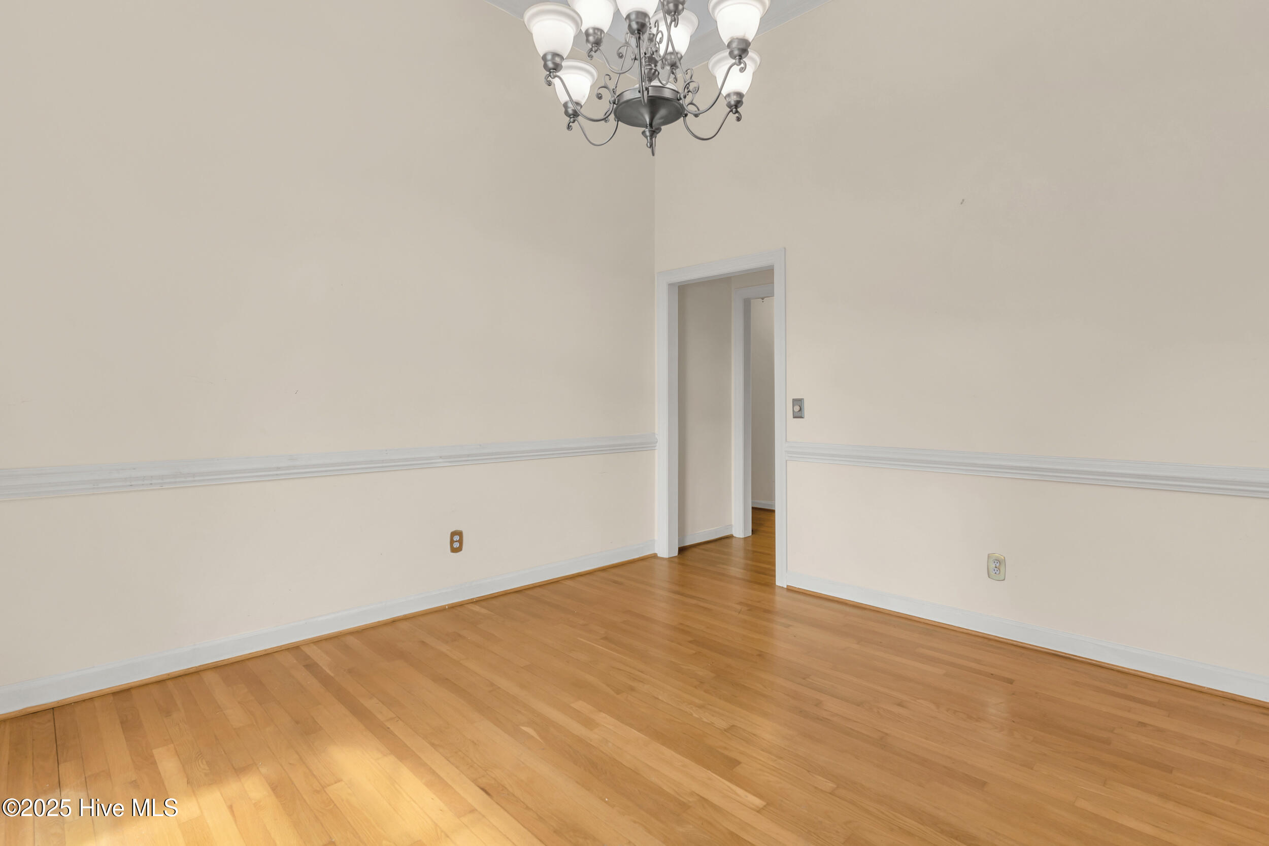 3004 Wickford Road