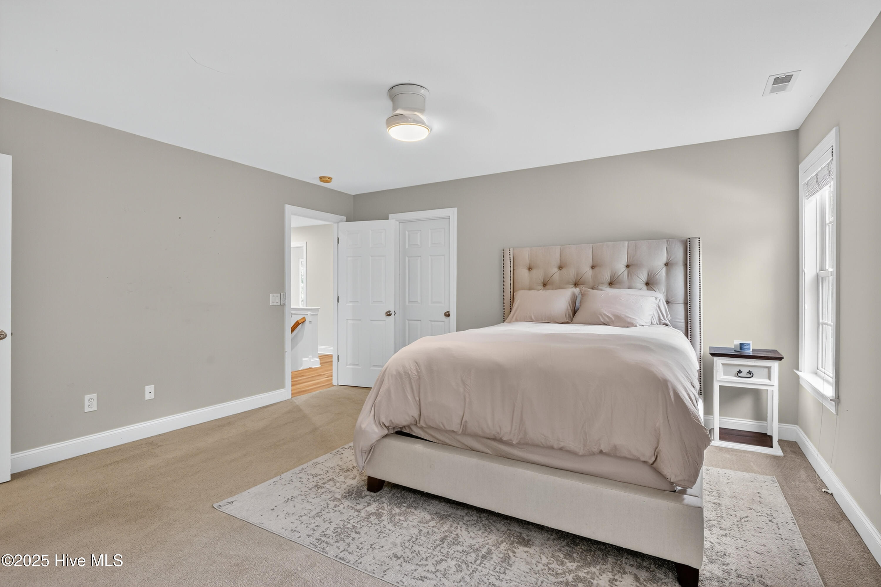 1423 Halcyon Lane