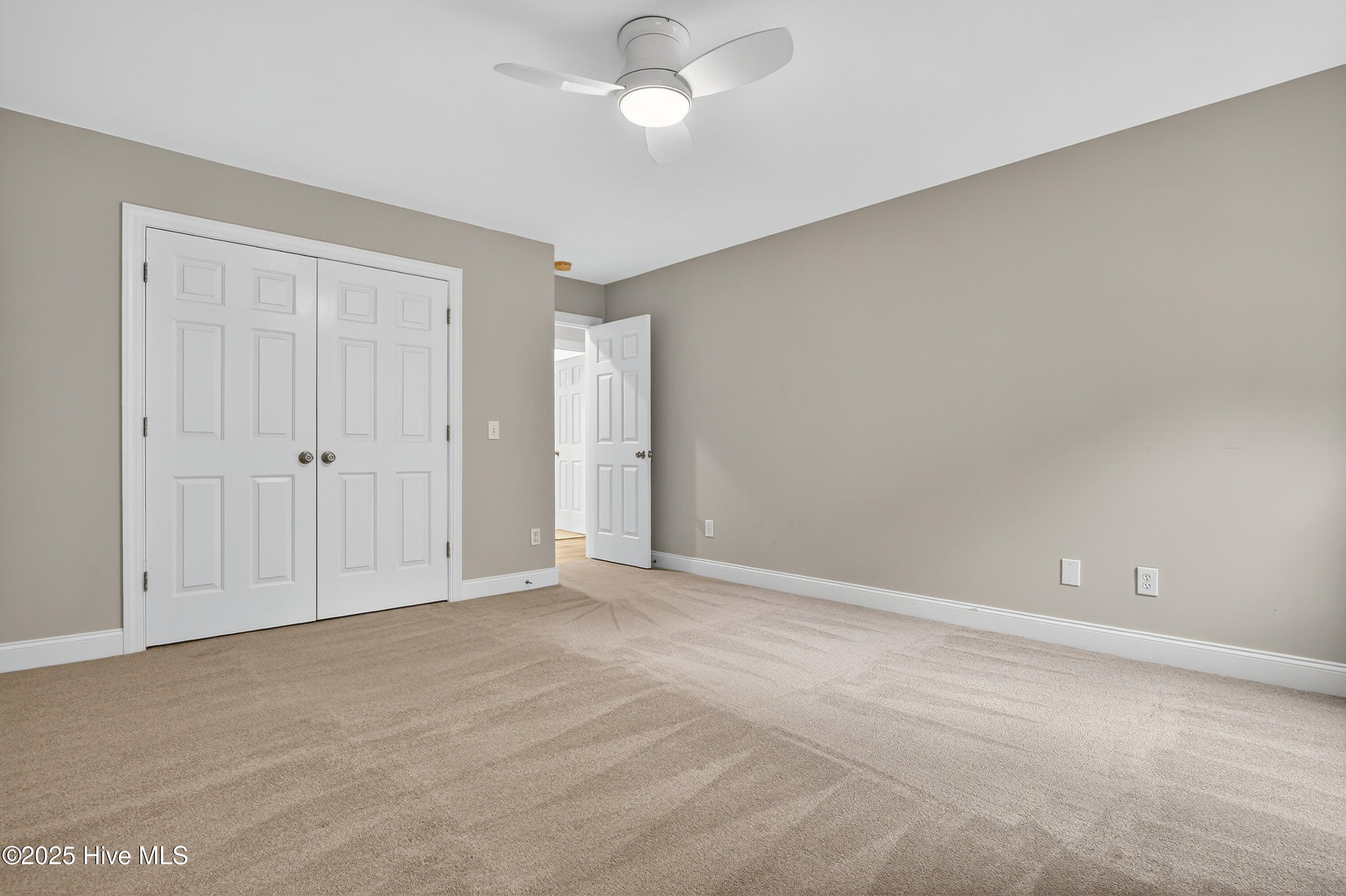 1423 Halcyon Lane