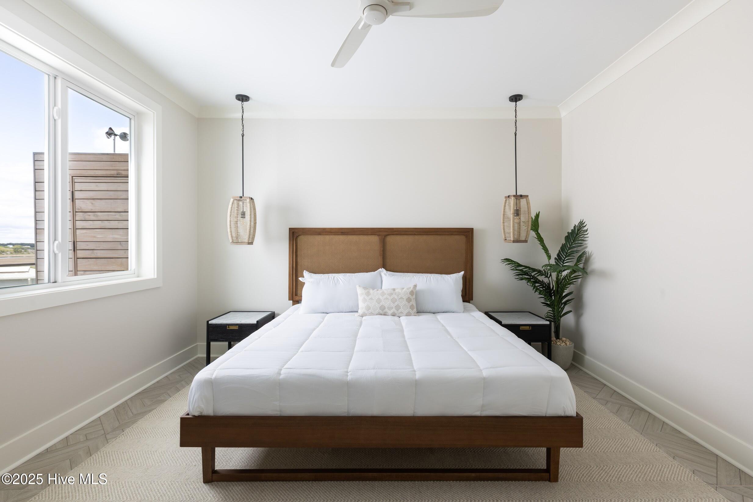 1800 Canal Drive, 403