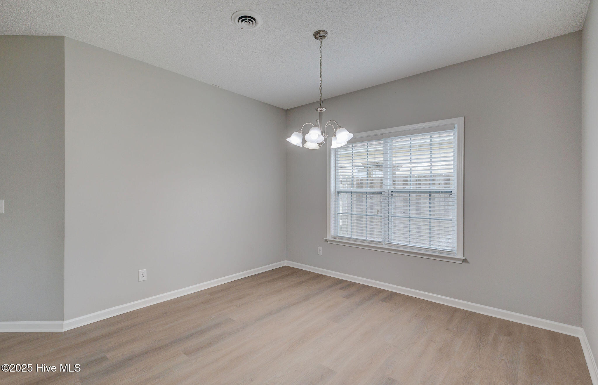 1313 Windsor Pines Court