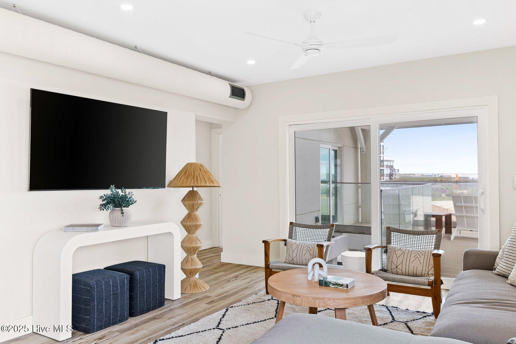 1800 Canal Drive, 112