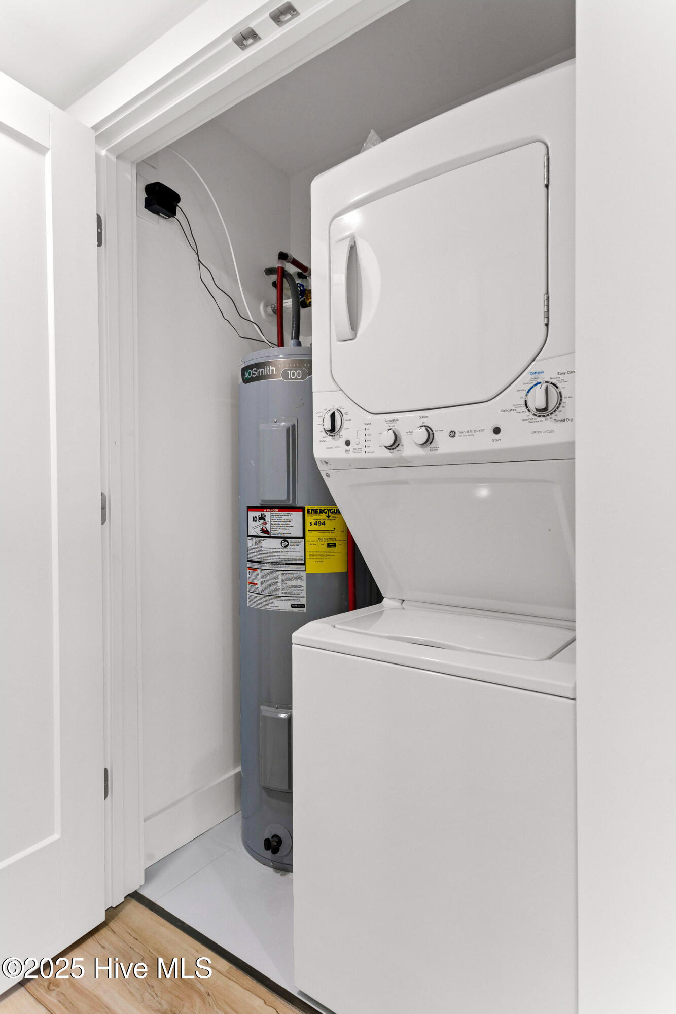 1800 Canal Drive, 112