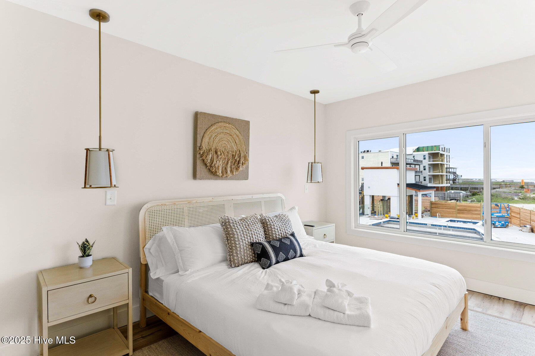 1800 Canal Drive, 112