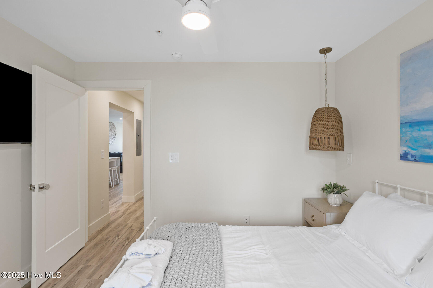 1800 Canal Drive, 111