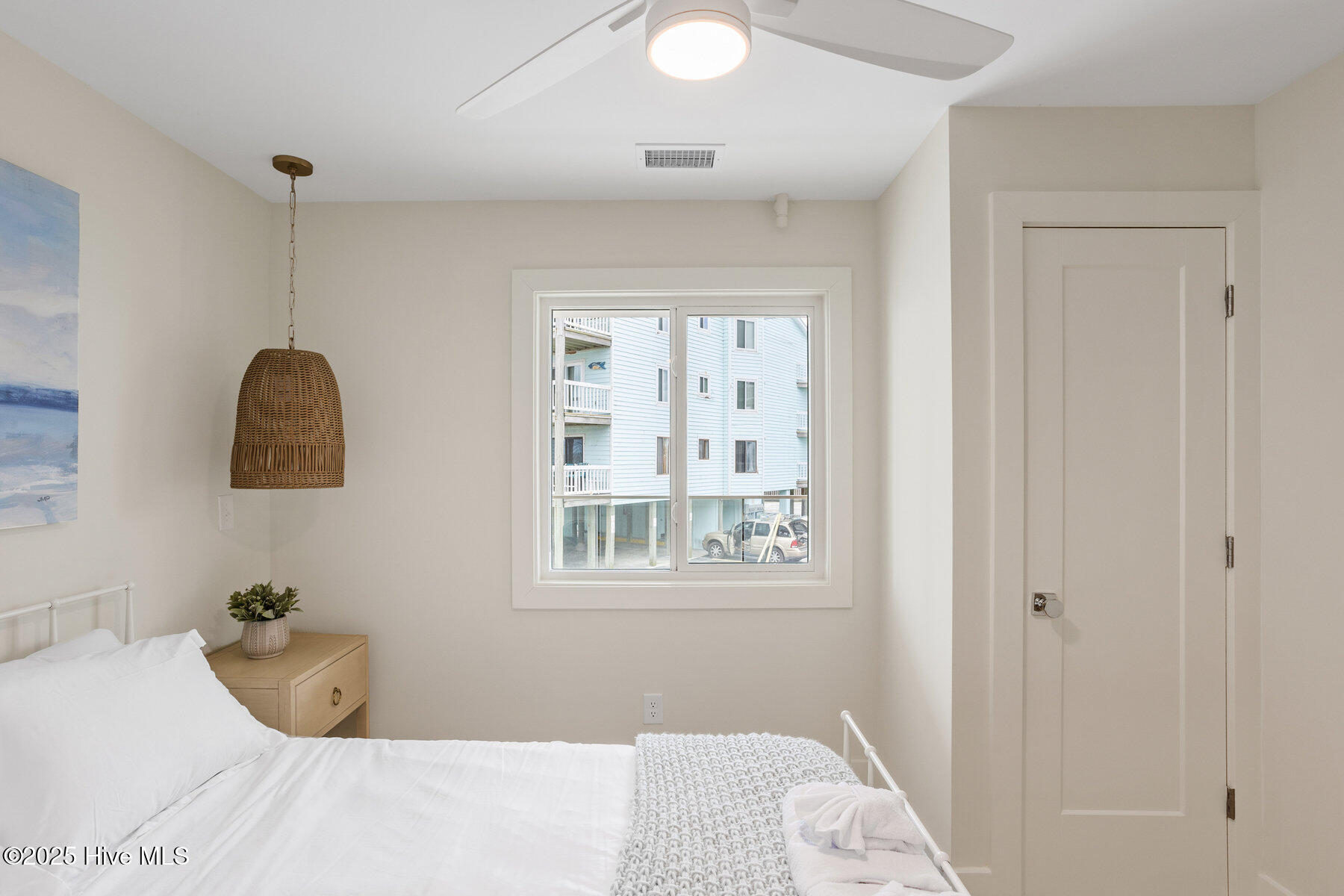 1800 Canal Drive, 111