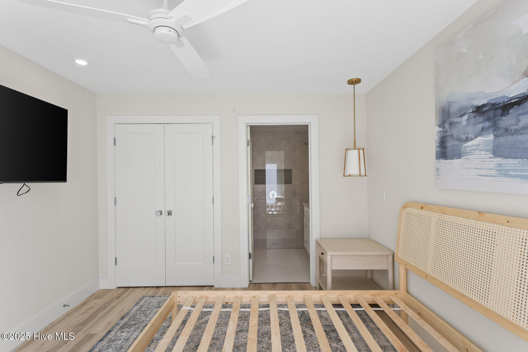 1800 Canal Drive, 108