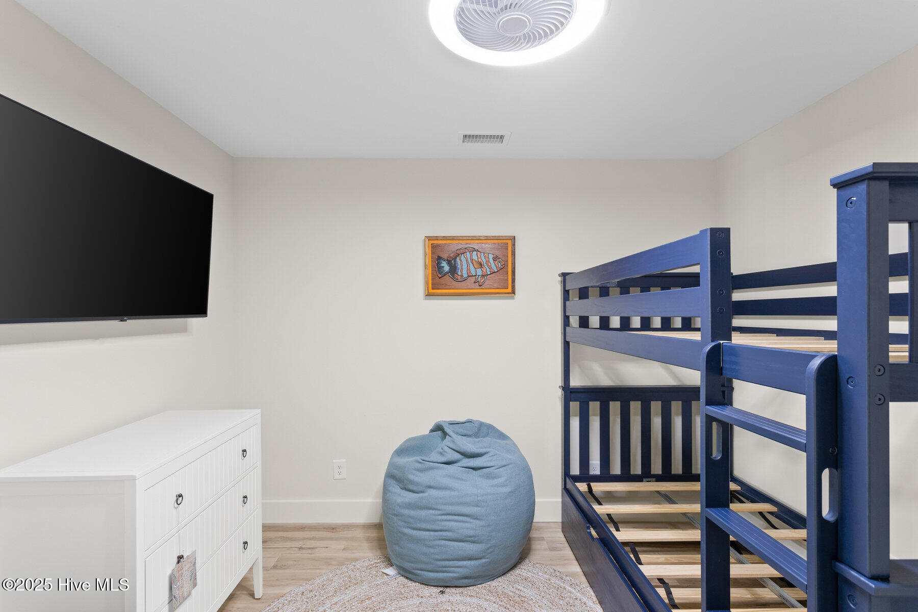 1800 Canal Drive, 108