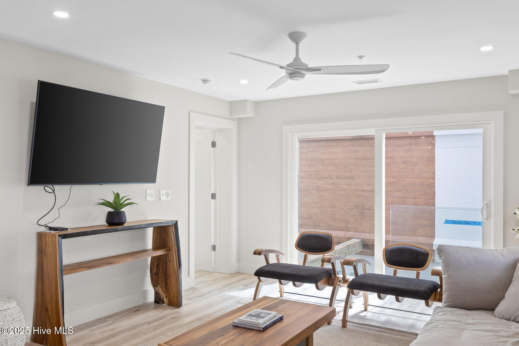 1800 Canal Drive, 108