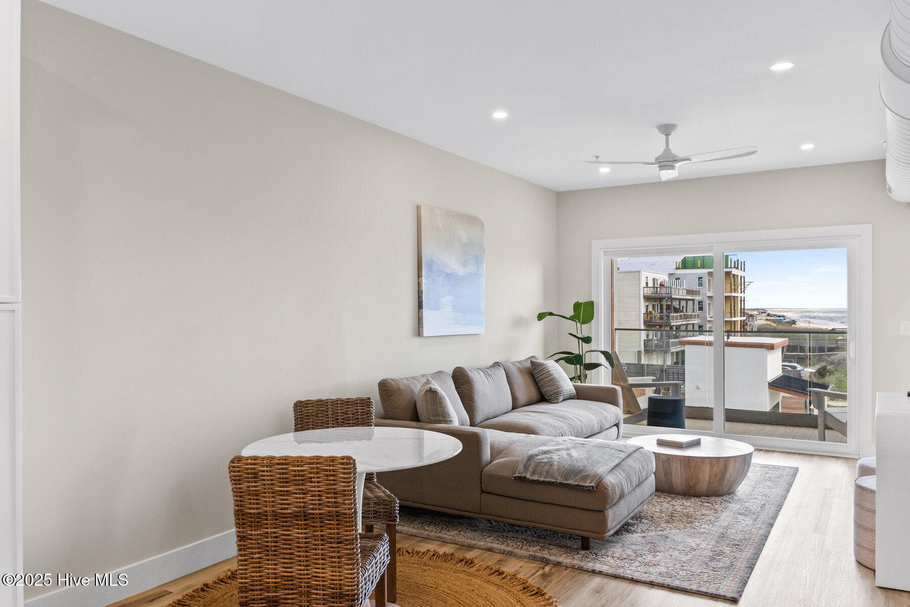 1800 Canal Drive, 211