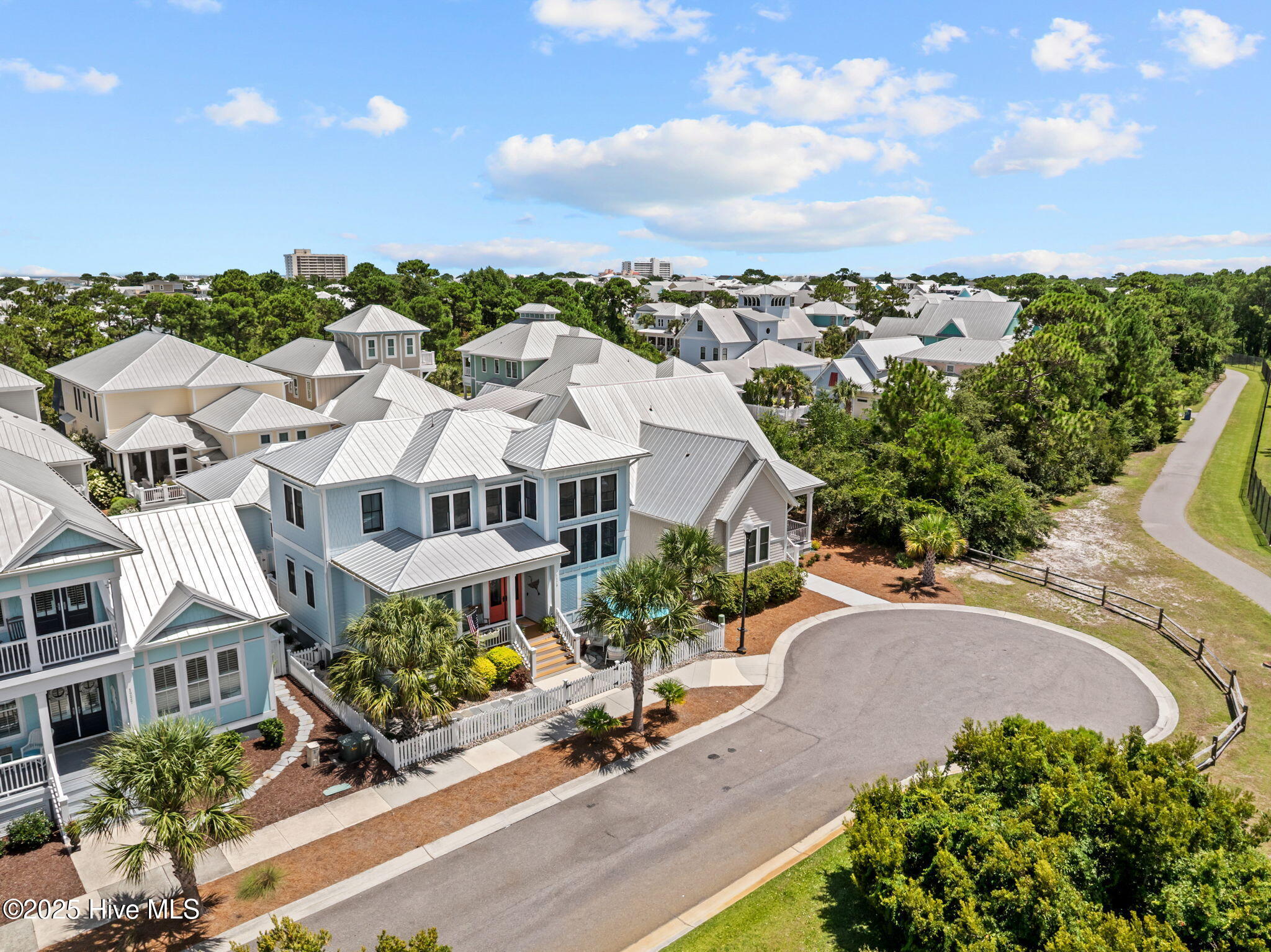 1229 Croaker Lane
