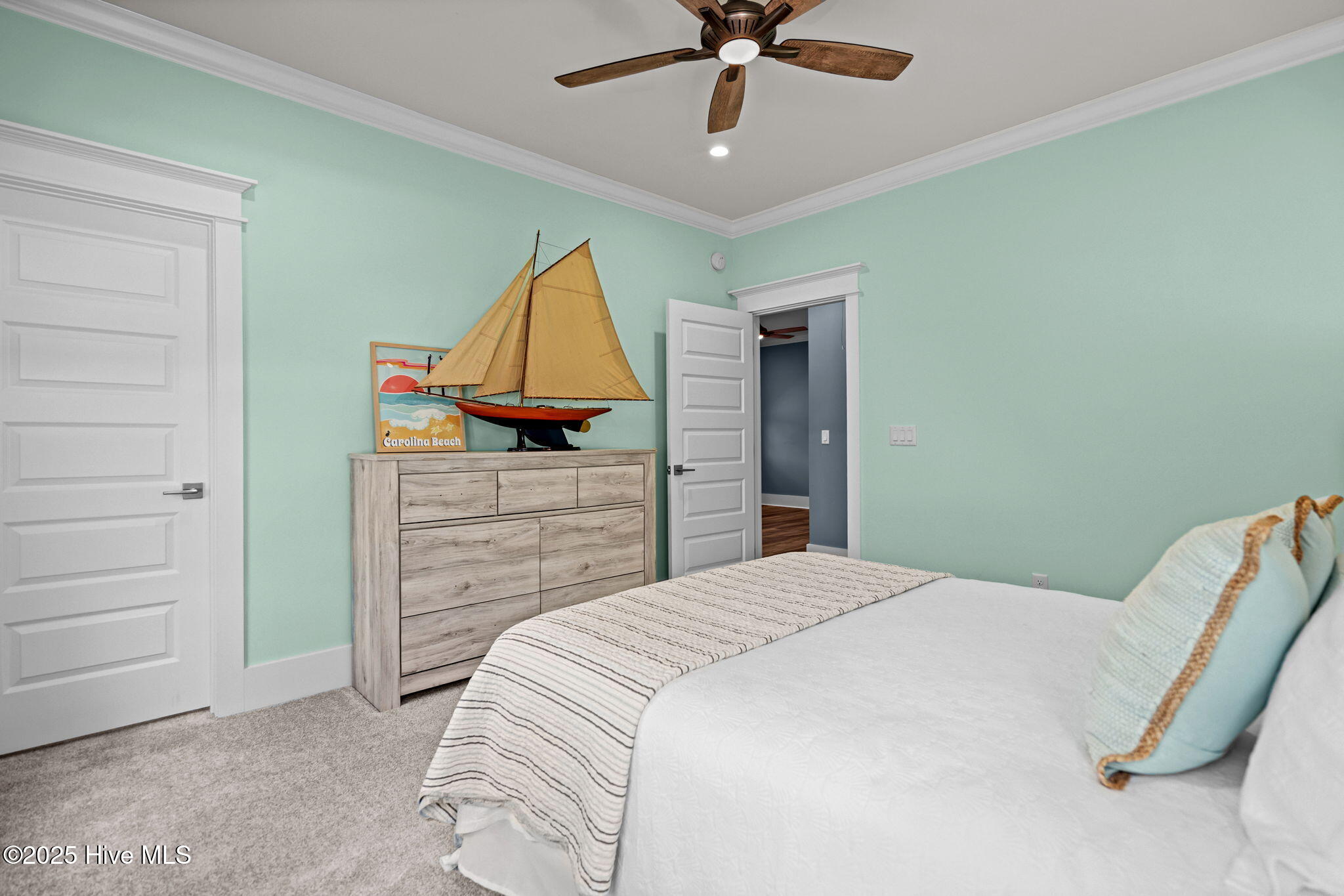 1229 Croaker Lane