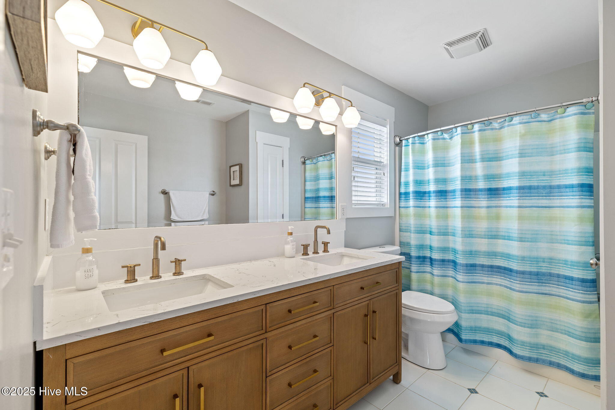 704 Ocean Boulevard, Unit 2