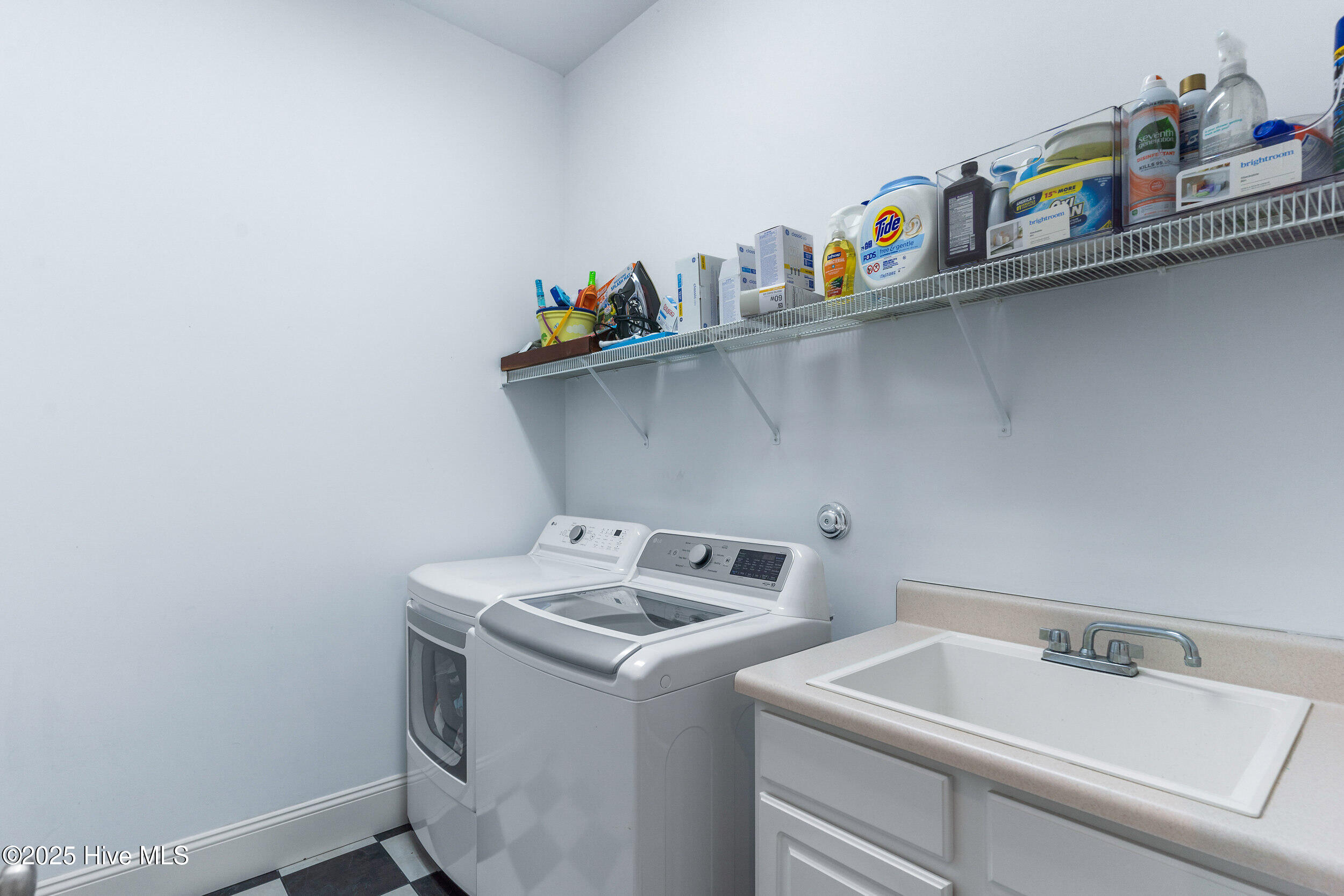 1709 S Stillwood Drive