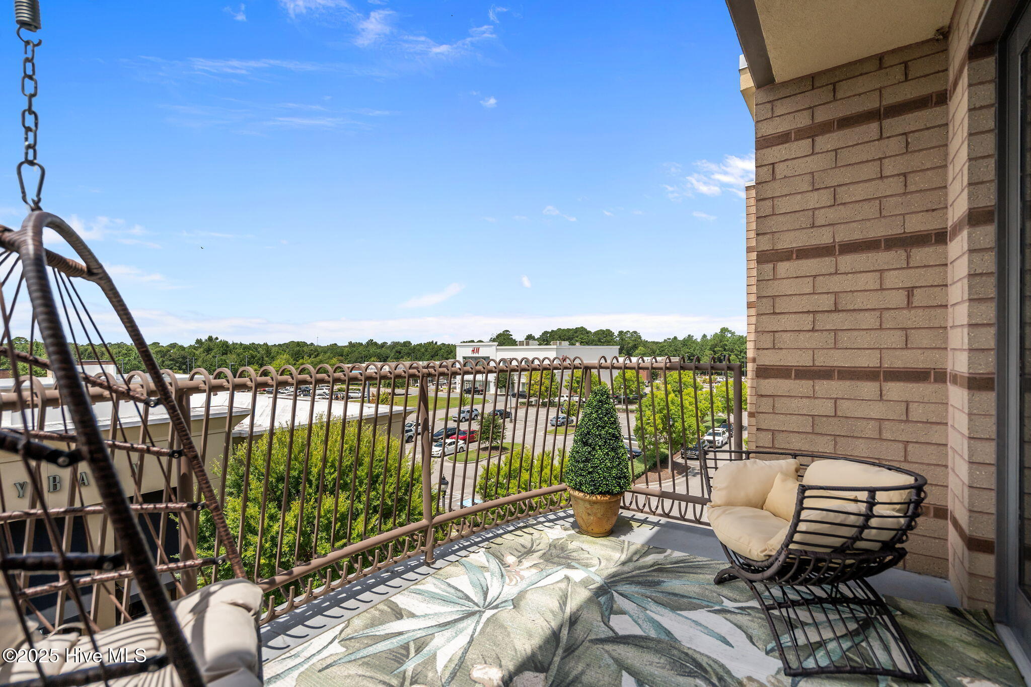 6831 Main Street, 312