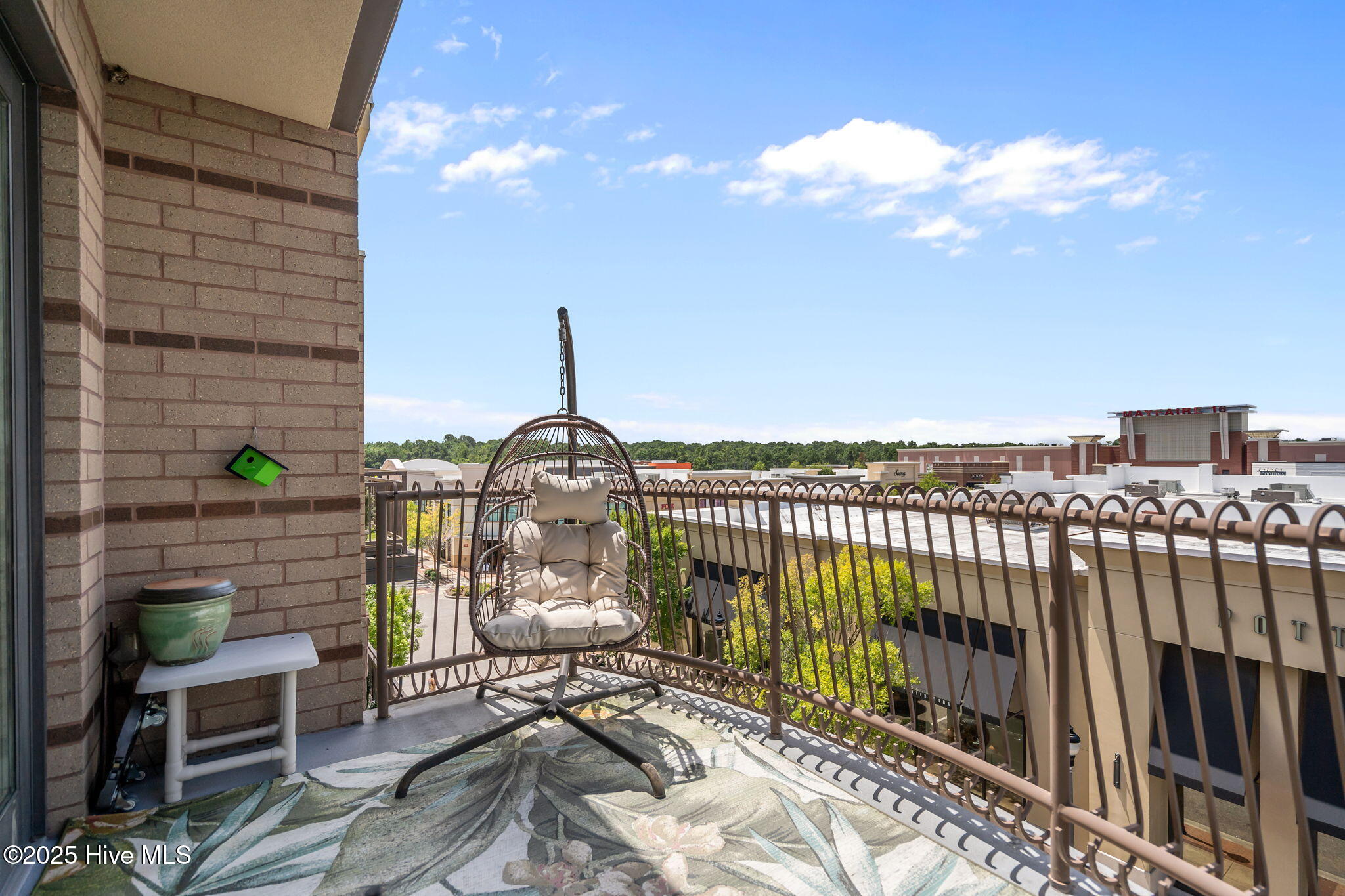 6831 Main Street, 312