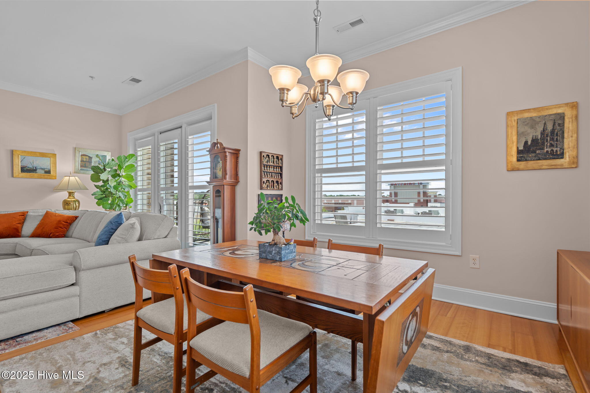 6831 Main Street, 312