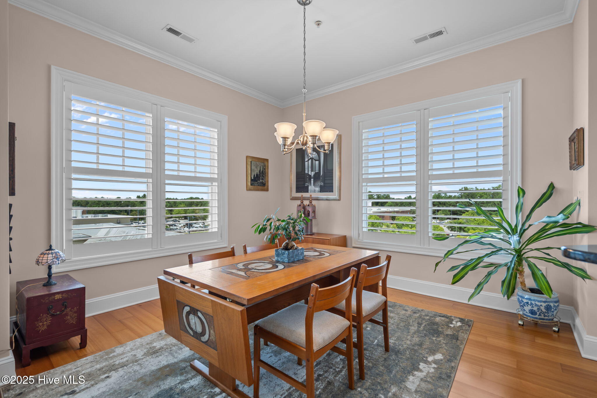 6831 Main Street, 312