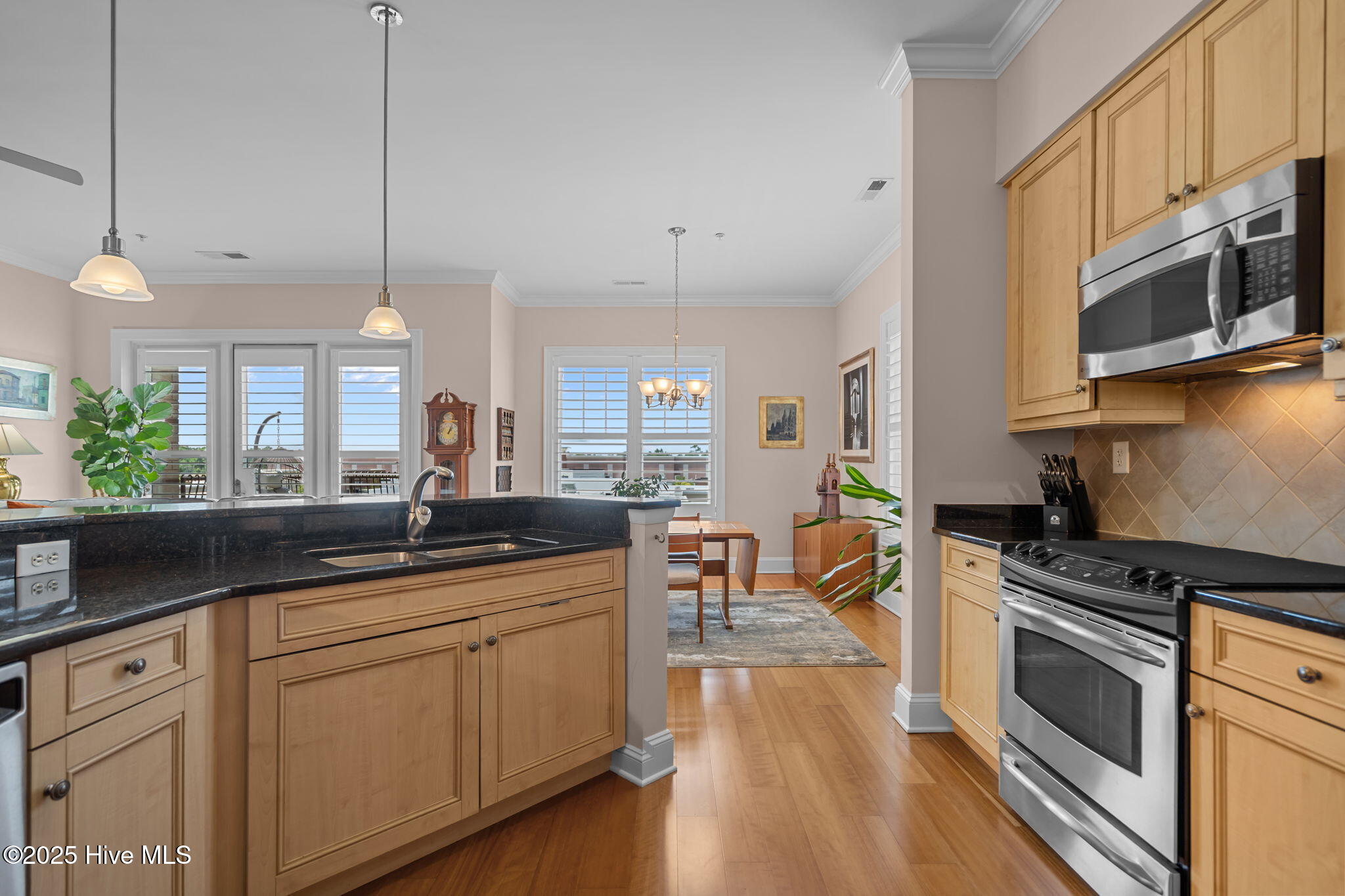 6831 Main Street, 312